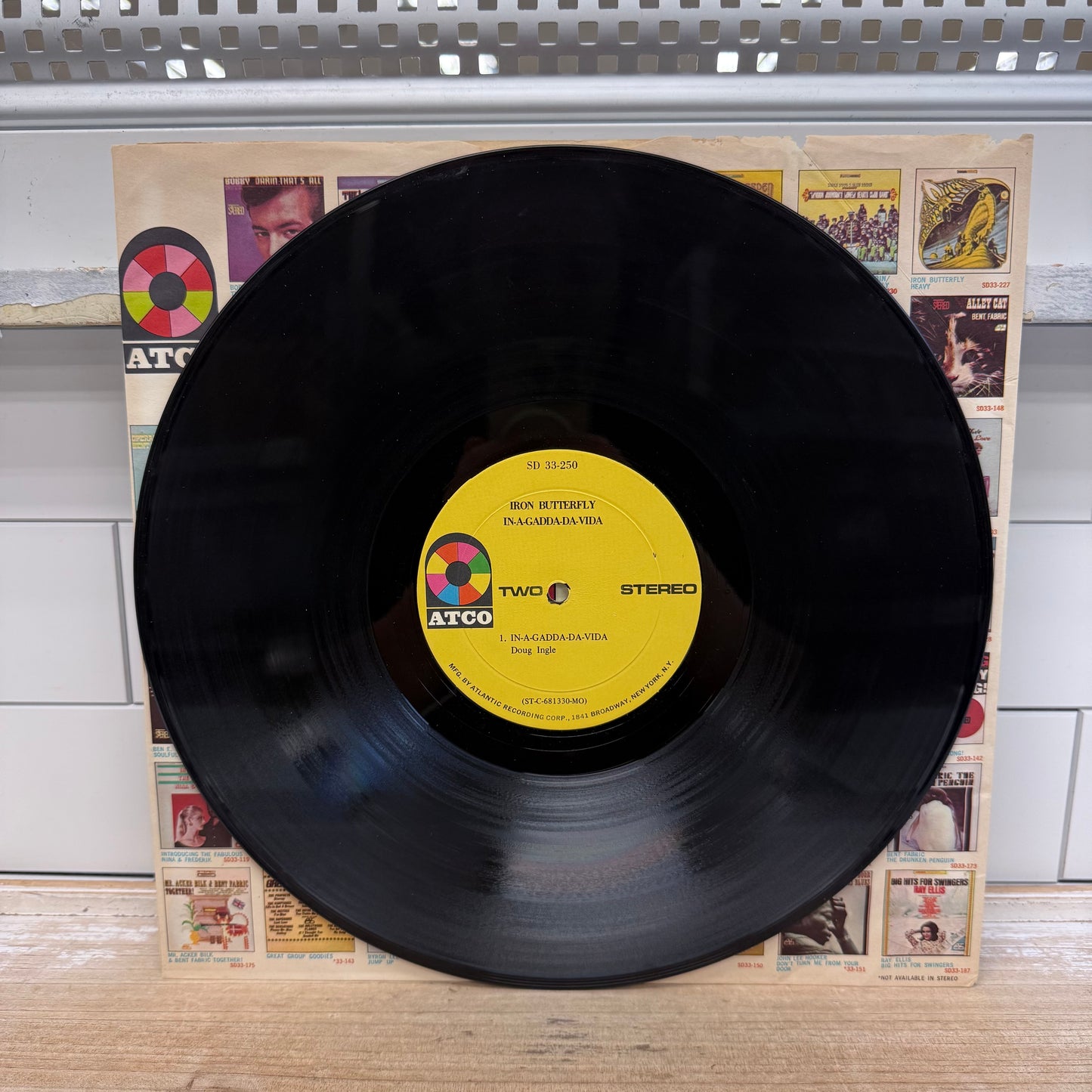 Iron Butterfly In-A-Gadda-Da-Vida Vinyl Record 1968 LP