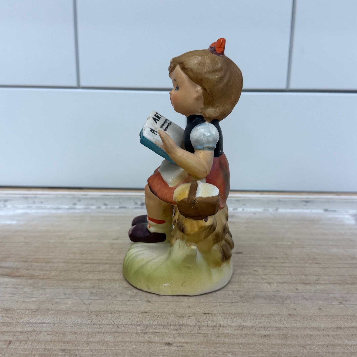 Arnart 5th Ave Photo Play Girl Figurine, Hand Painted Ceramic