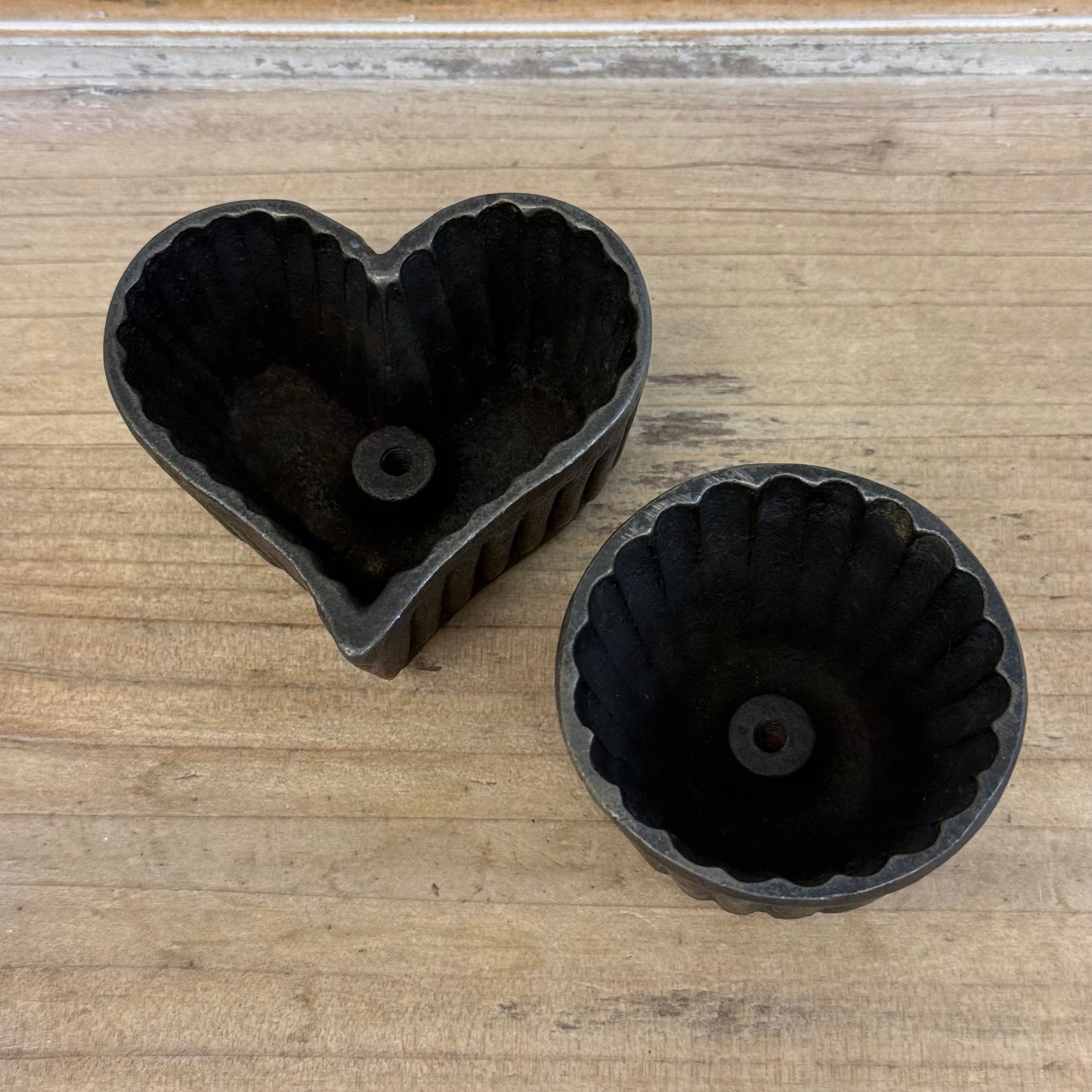 Harras Germany Cast Iron Waffle Iron Mold Set in Original Box