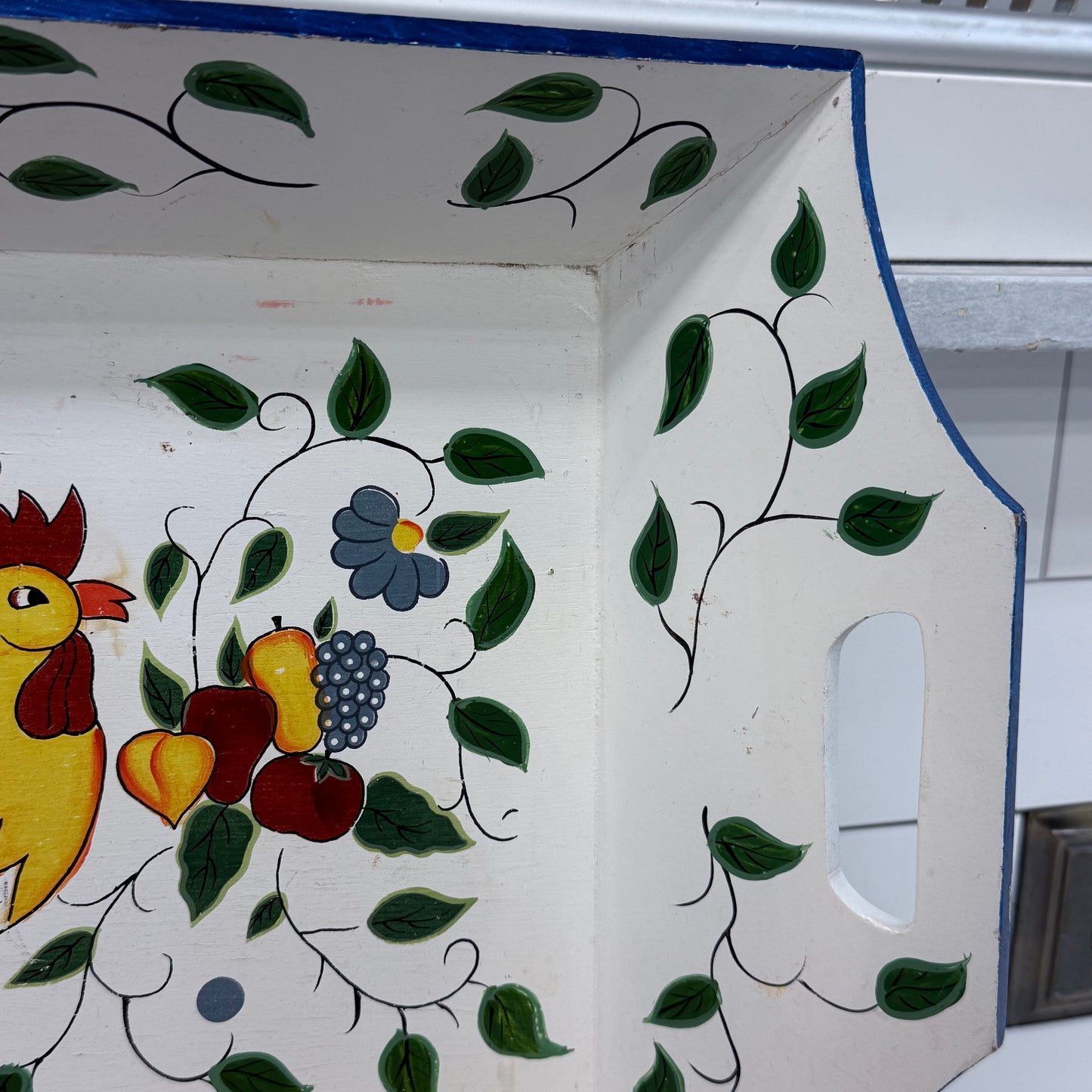 Style-Eyes Baum Bros Provence Rooster Hand Painted Tray