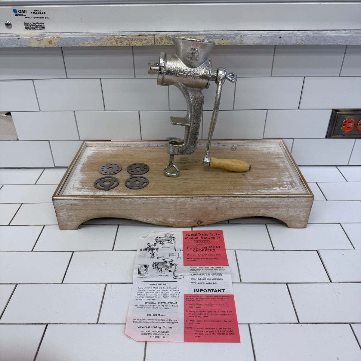 Universal Chopper Cast Iron Food Meat Grinder No. 1551