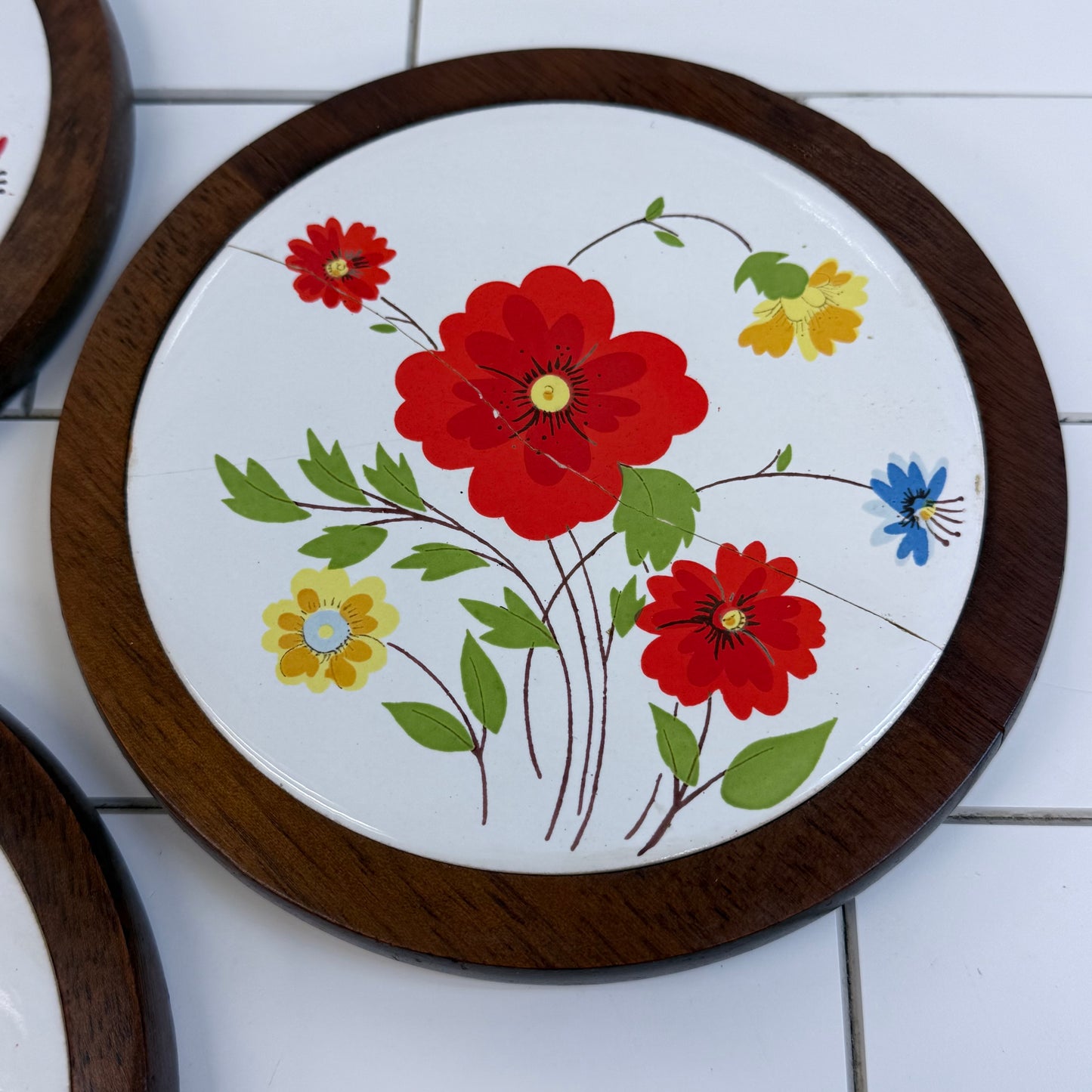 Price Products Floral Wood Trivet Coaster Set w/ Holder