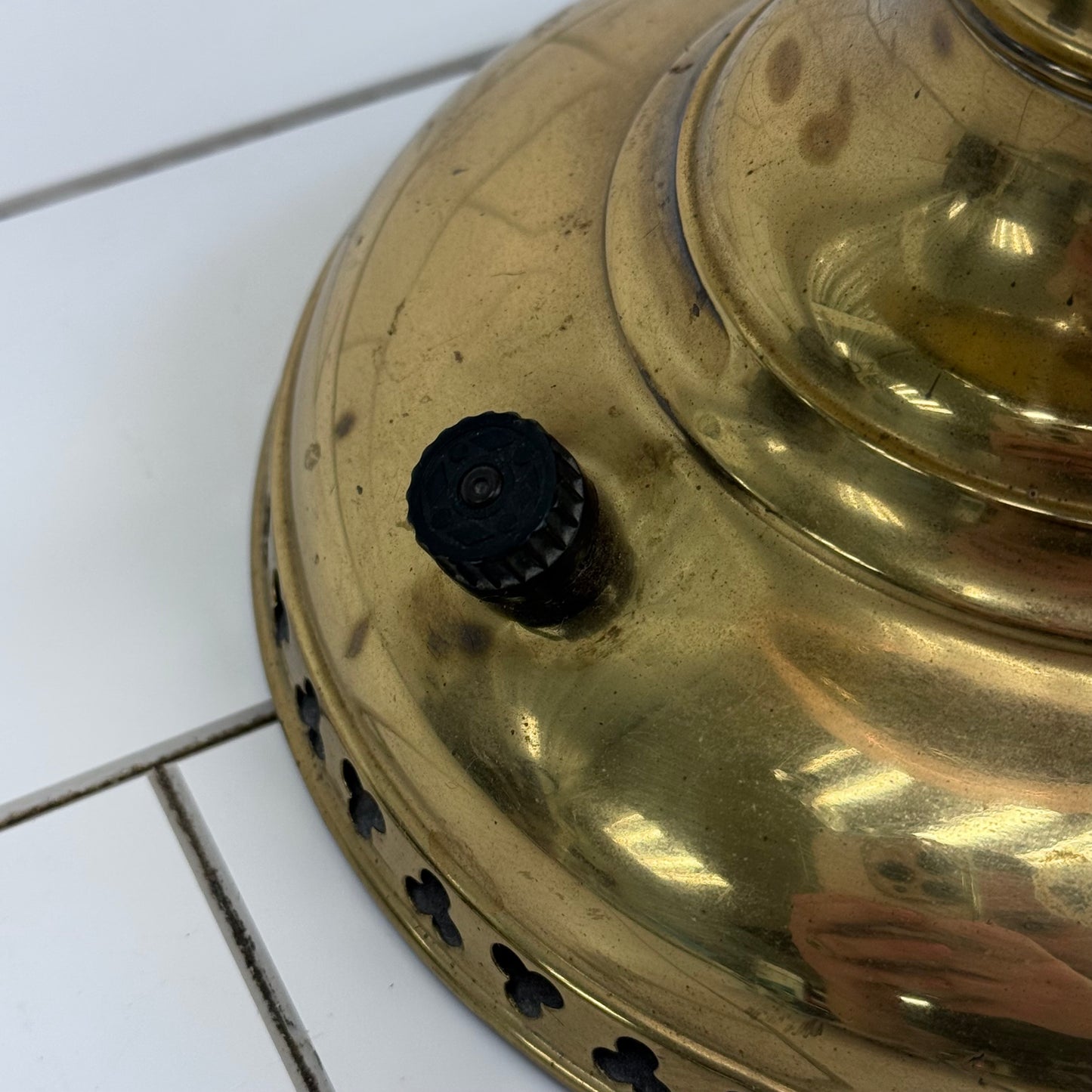 KYSO Brass Electric Hurricane Lamp Glass Shade 1950s