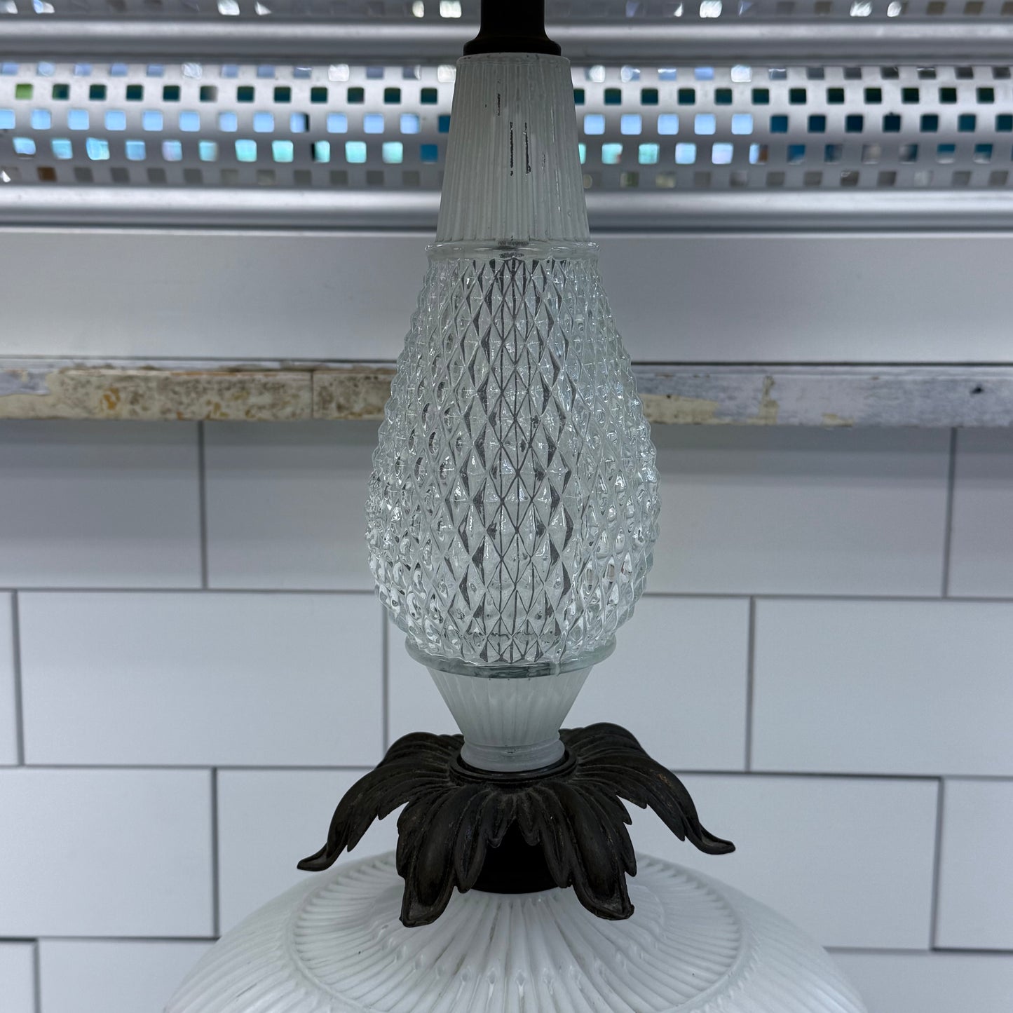 Hollywood Regency Frosted Glass Table Lamp Vintage 1960s