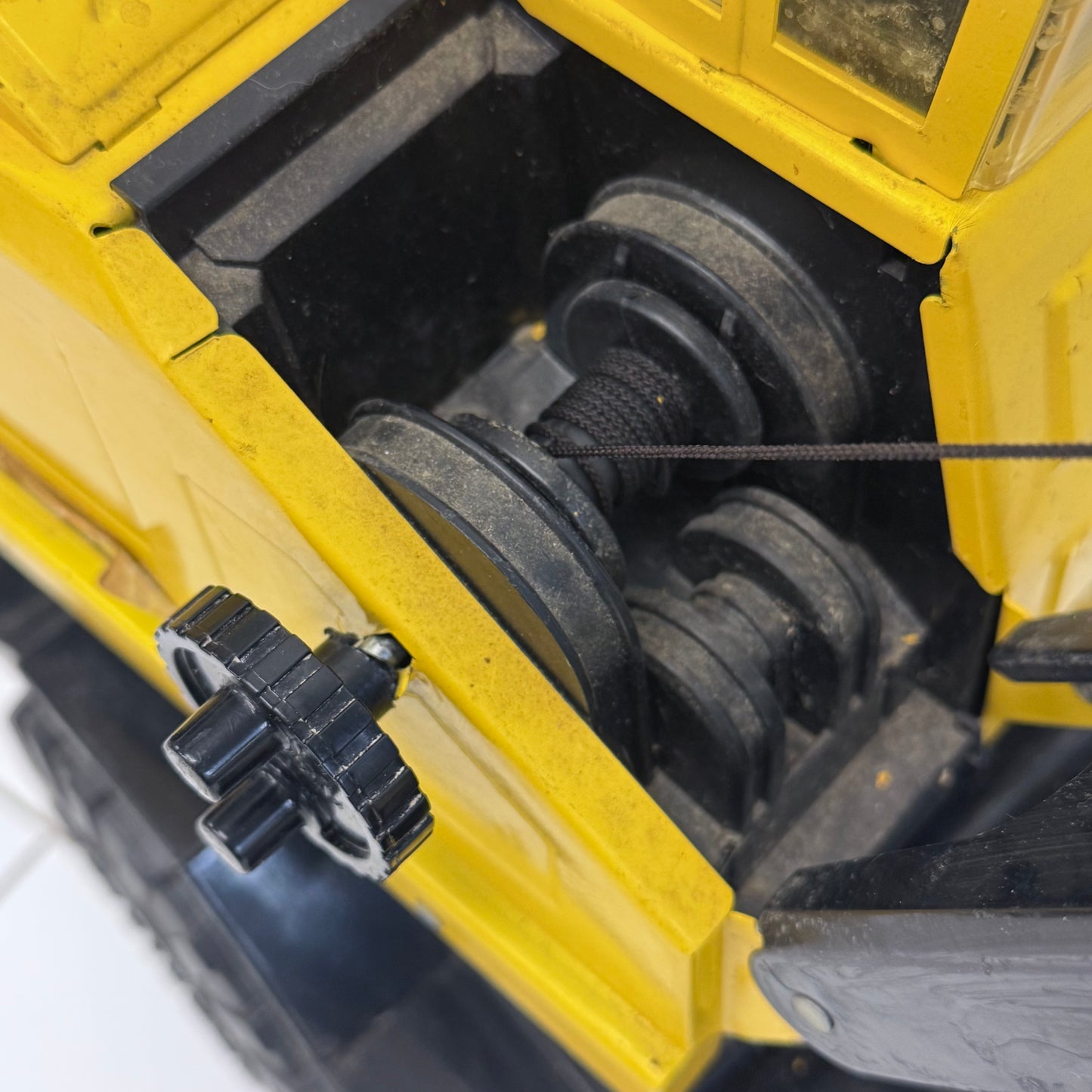 Tonka Turbo Diesel XMB-975 Clam Bucket Crane