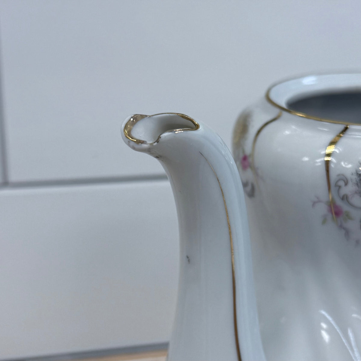 Lefton Heirloom Rose Teapot & Sugar Bowl Porcelain