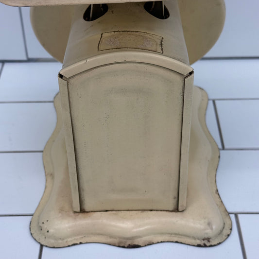 American Family 25 Lb Kitchen Scale Vintage Metal Works 1950s