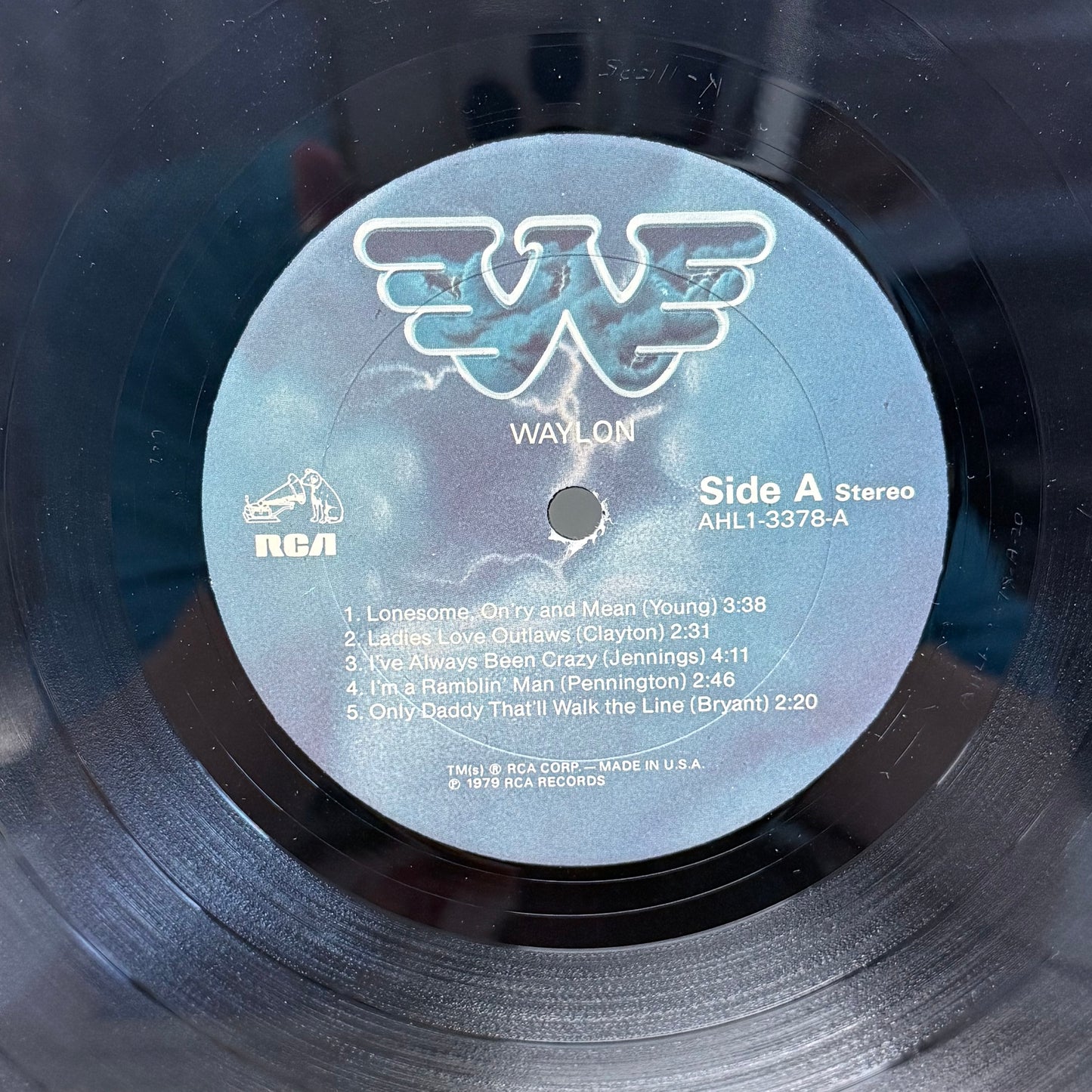 Waylon Jennings Greatest Hits Vinyl Record LP 1979 #AHL1-3378