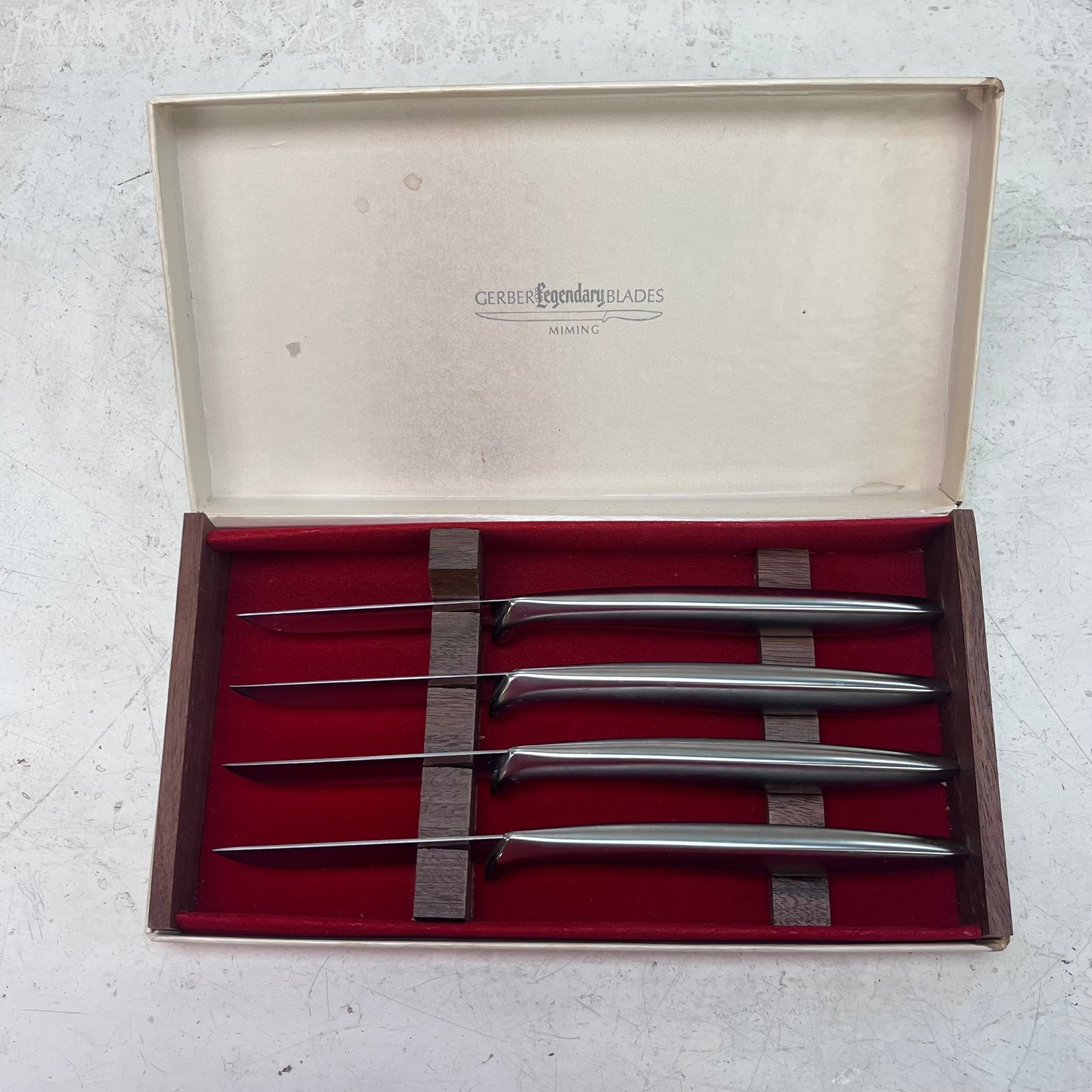 Gerber Legendary Blades Miming Steak Knives in Box, Set of 4