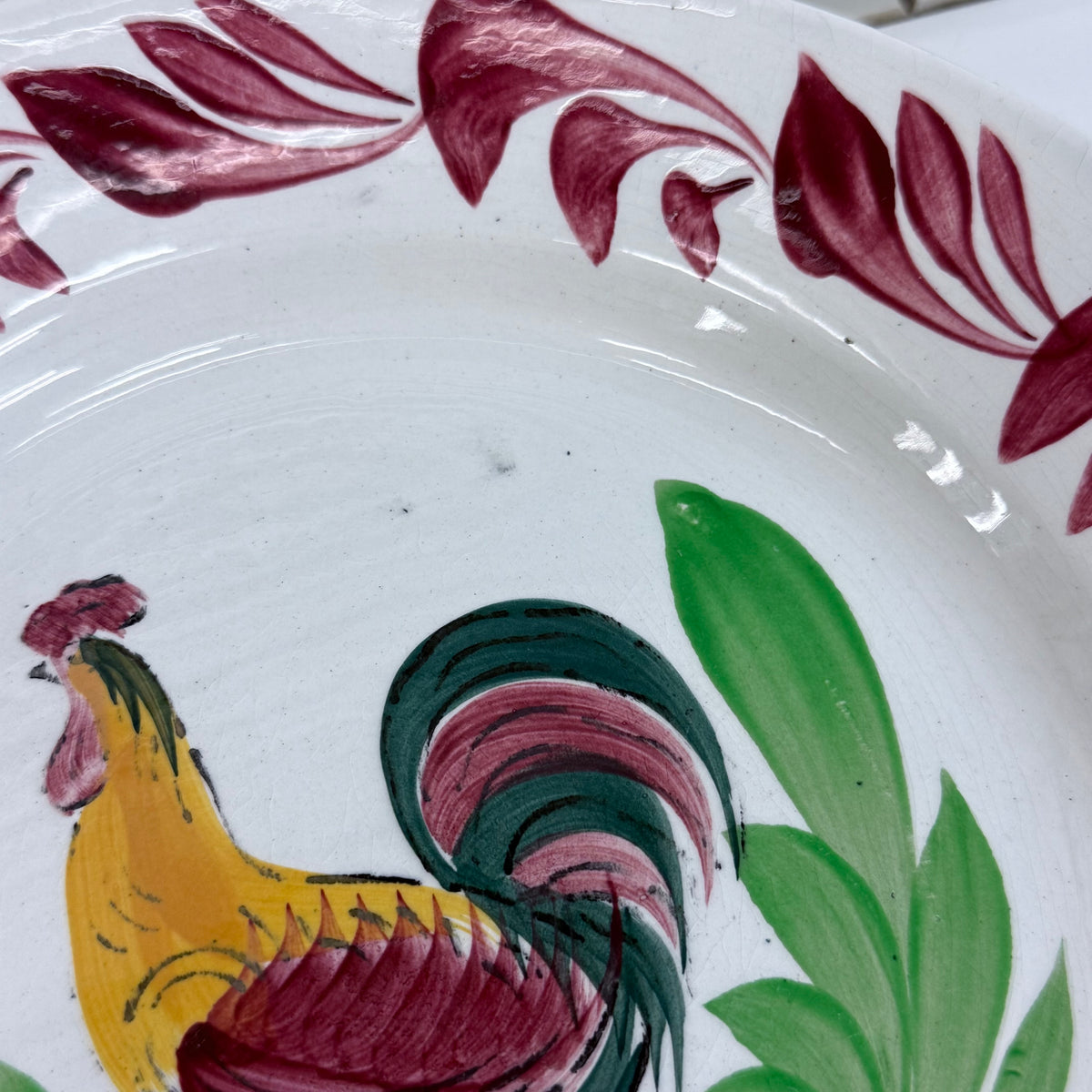 Choisy le Roi Rooster Plates Set of 3 circa 1900s
