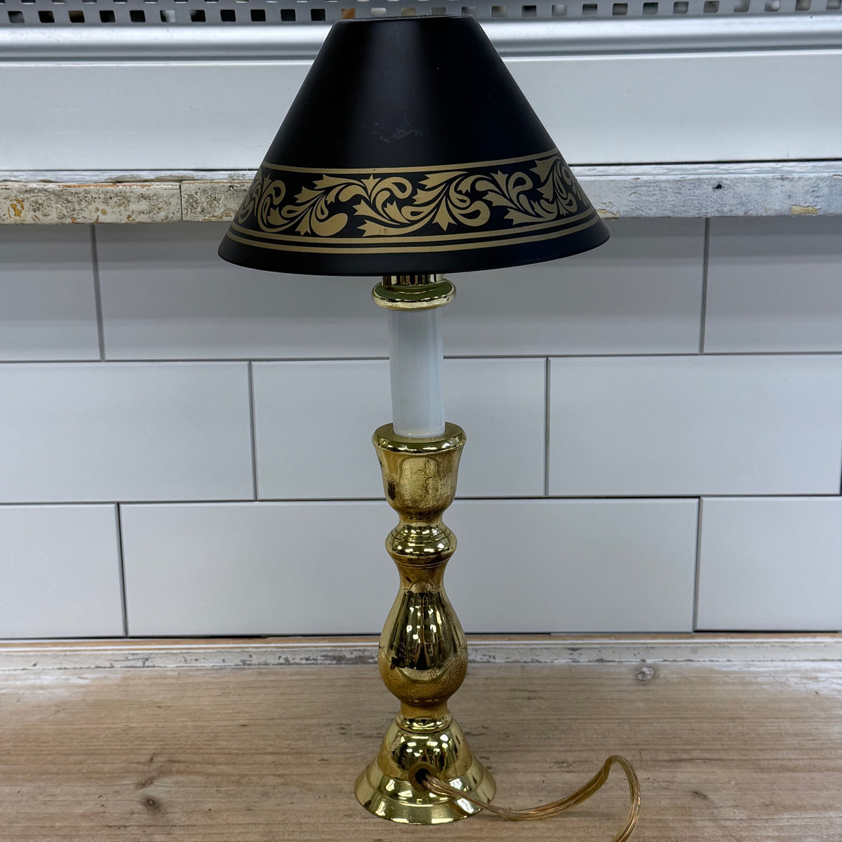 Hampton Brass Table Lamp Black Tole Shade 1990s