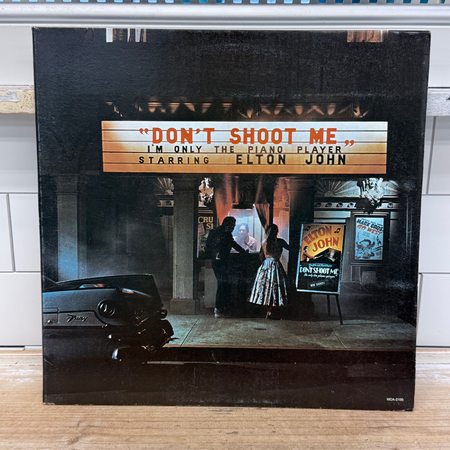 Elton John Don't Shoot Me I'm Only the Piano Player LP 1972 #MCA-2100