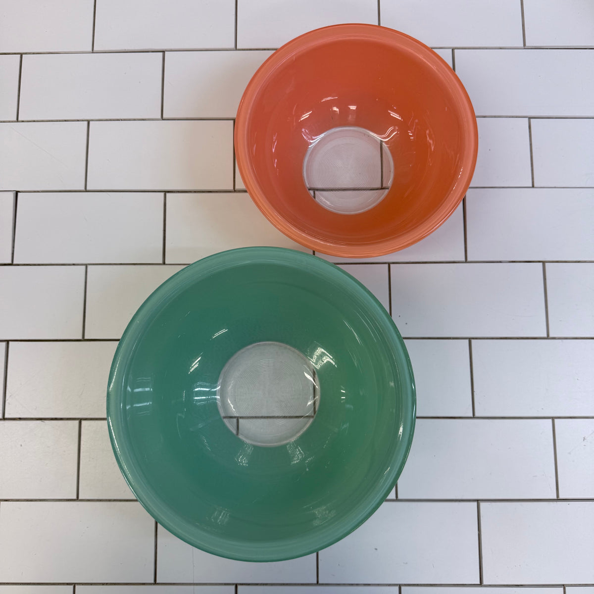 Pyrex Clear Bottom Mixing Bowls Set of 2
