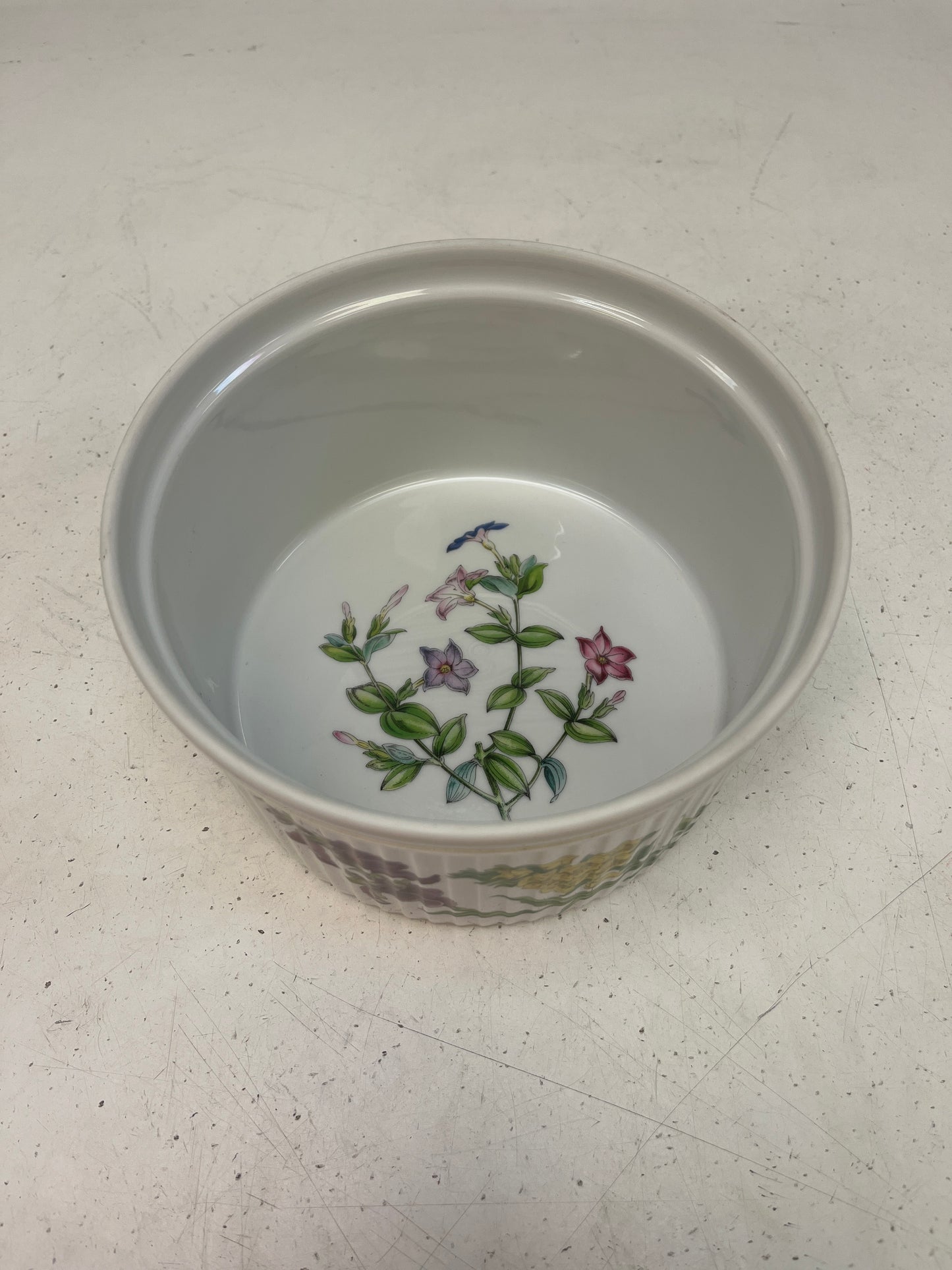 Spode Staffordshire Floral Soufflé Dish 7”