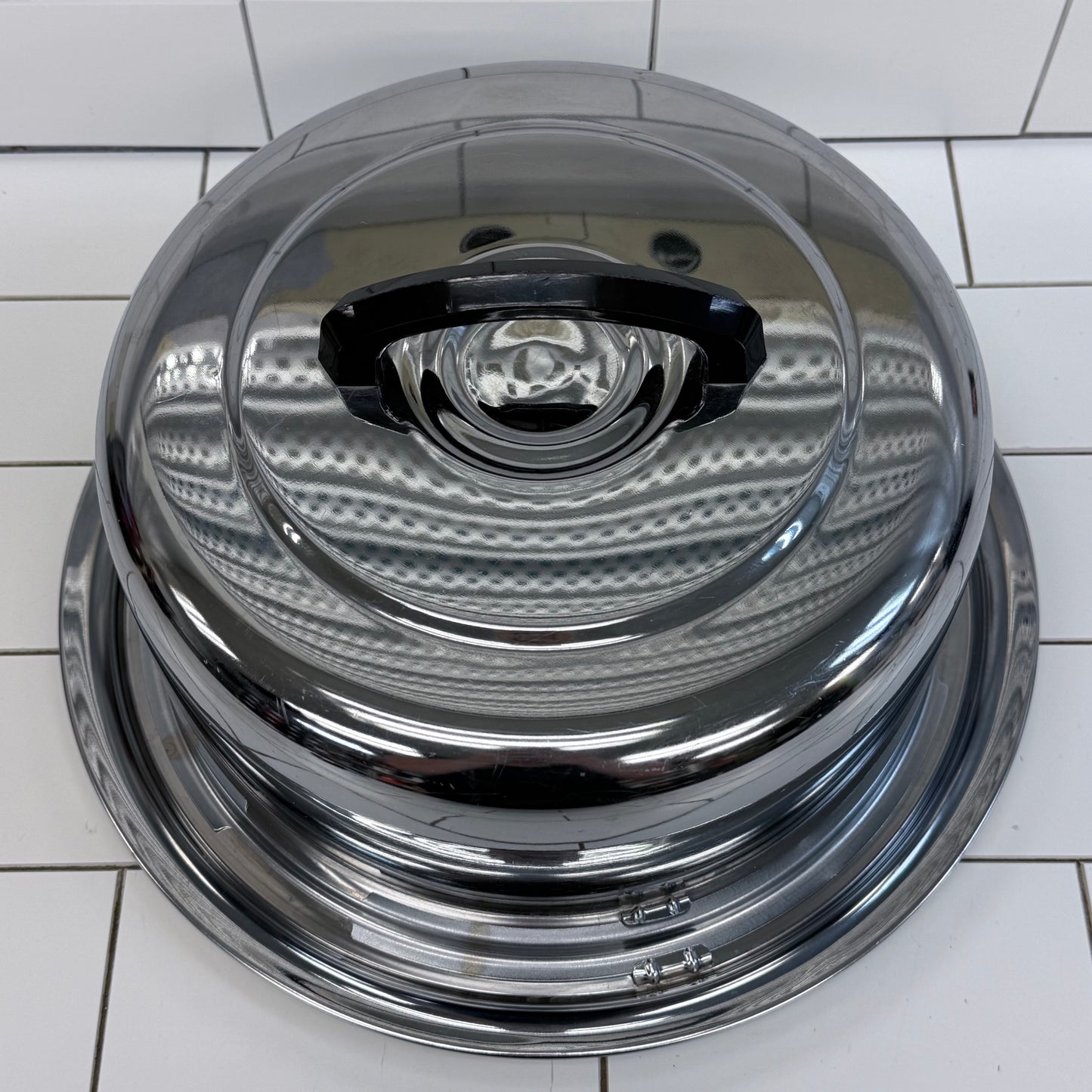Everedy Chrome Locking Lid Cake Carrier Vintage Metal Dome