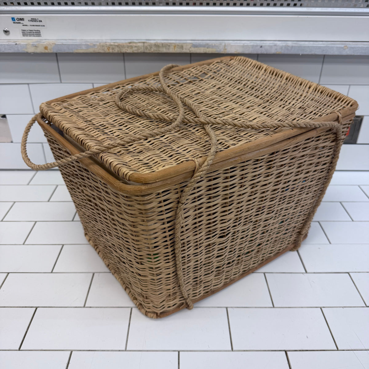 Estate Mystery Basket Vintage 28 Lbs