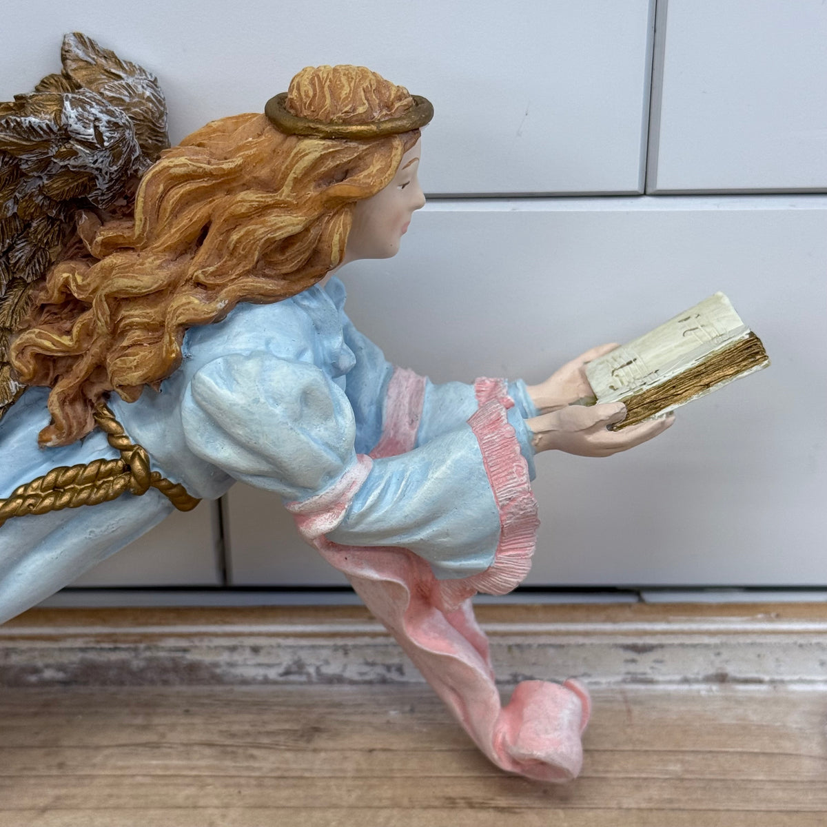 Avon Gift Collection Flying Angel Figurine with Box