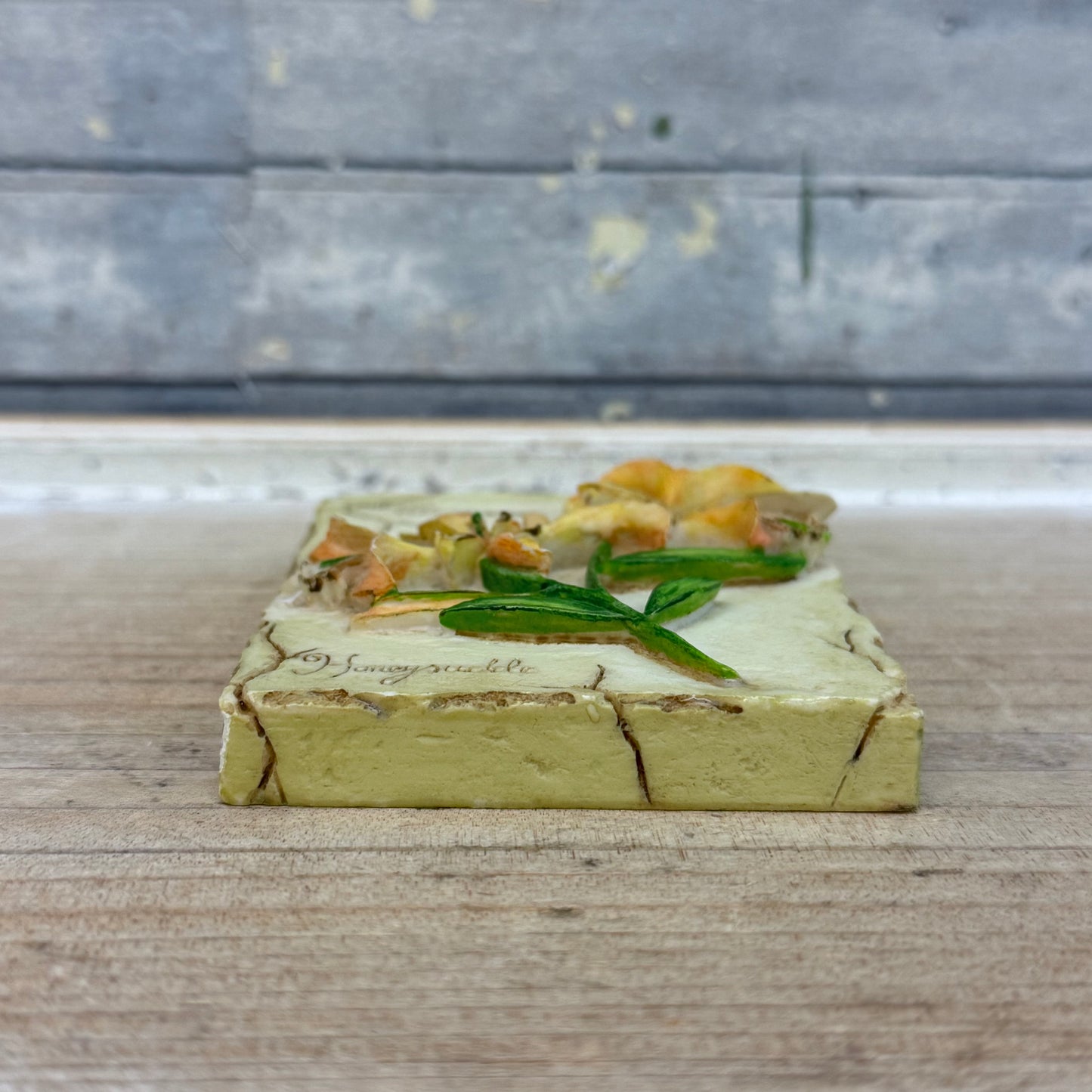 Honeysuckle Decorative Resin Wall Plaque