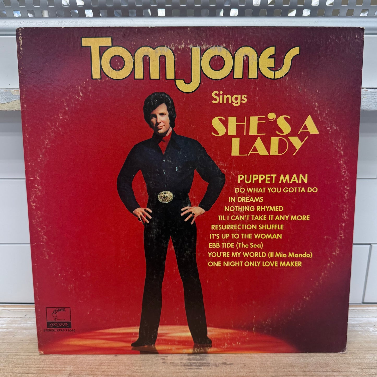 Tom Jones Sings She’s a Lady Vinyl Record 1971 #XPAS 71046