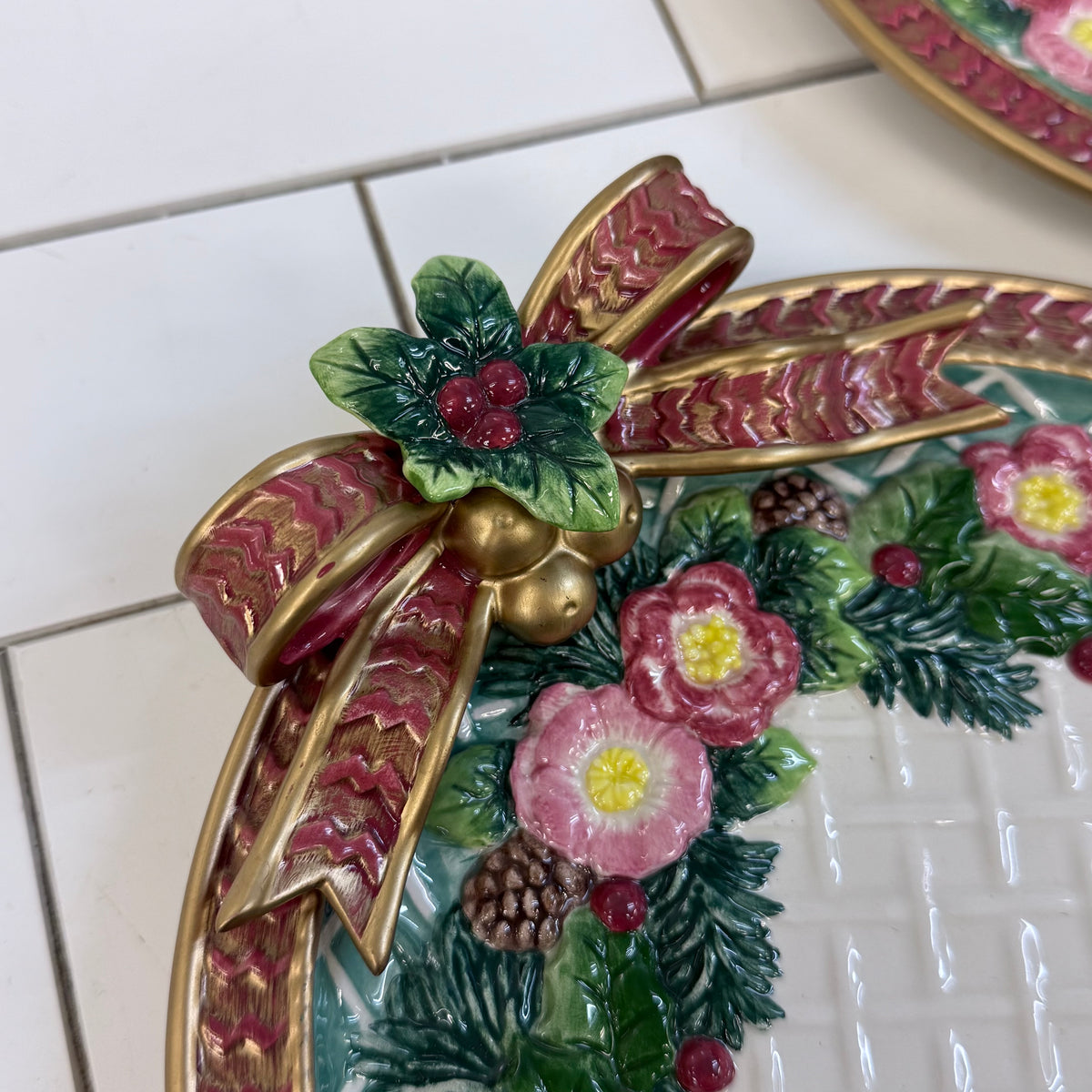 Fitz and Floyd Christmas Wreath Canapé Plates Set of 2