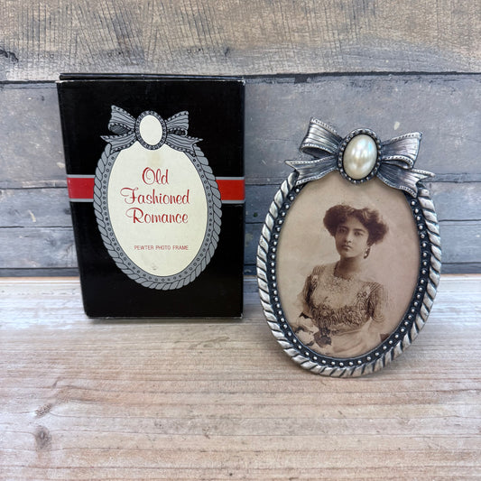 Russ Old Fashioned Romance Pewter Photo Frame