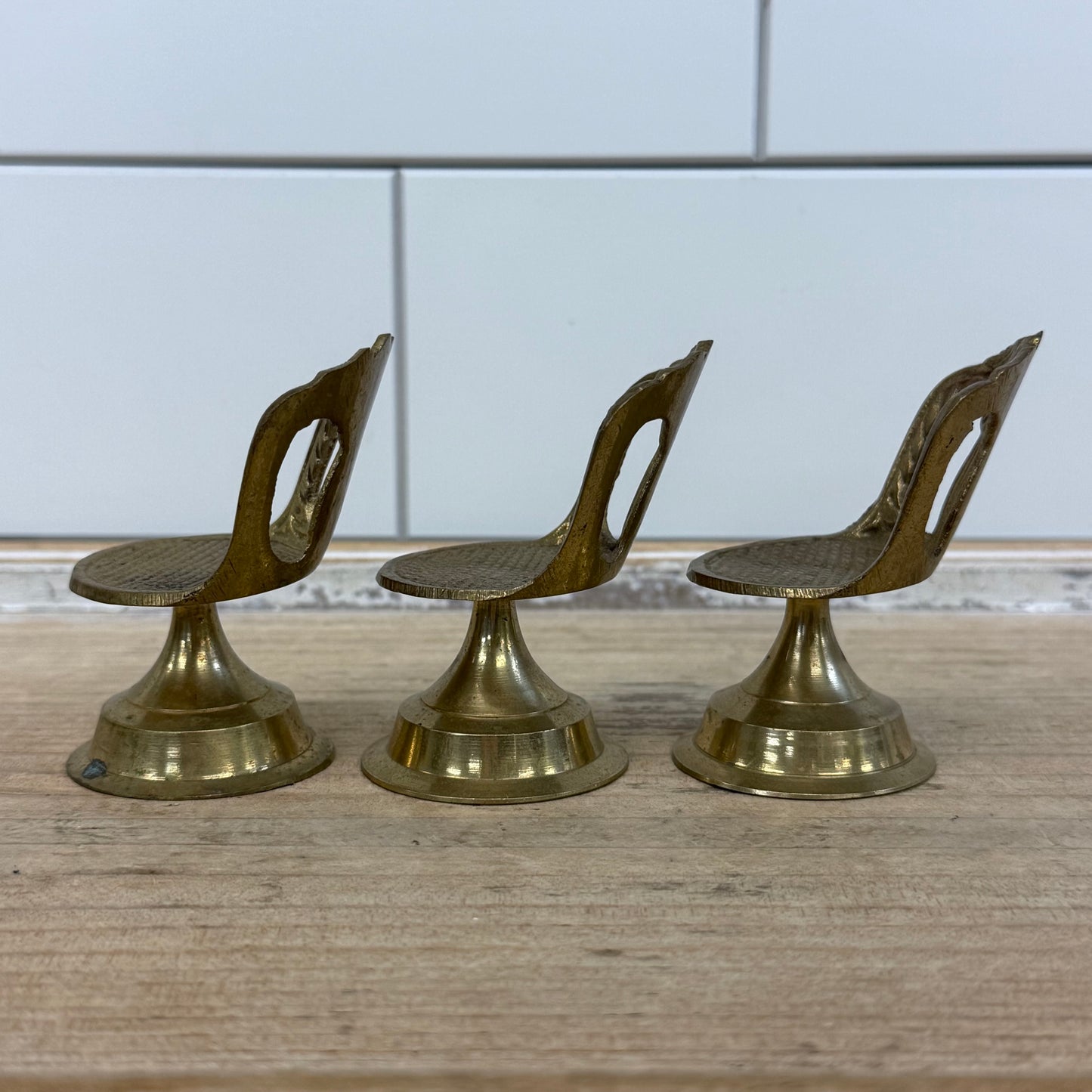 Dollhouse Furniture Chairs Table Bathtub Miniature Brass Lot of 5