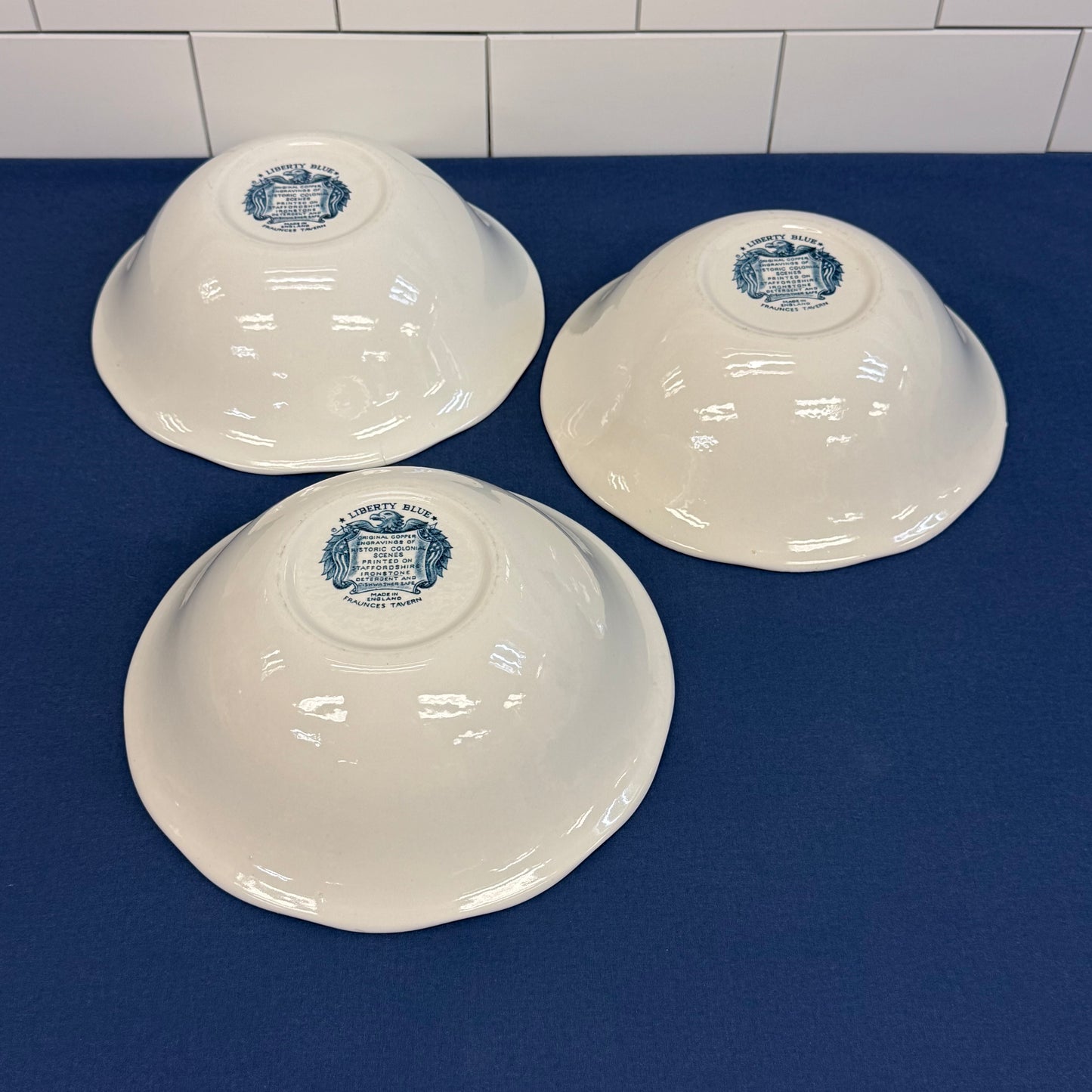 Liberty Blue Fraunces Tavern Serving Bowls Set of 3 Ironstone