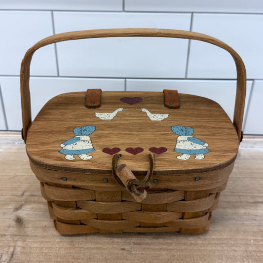 Longaberger Lidded Basket Folk Art Vintage 1986