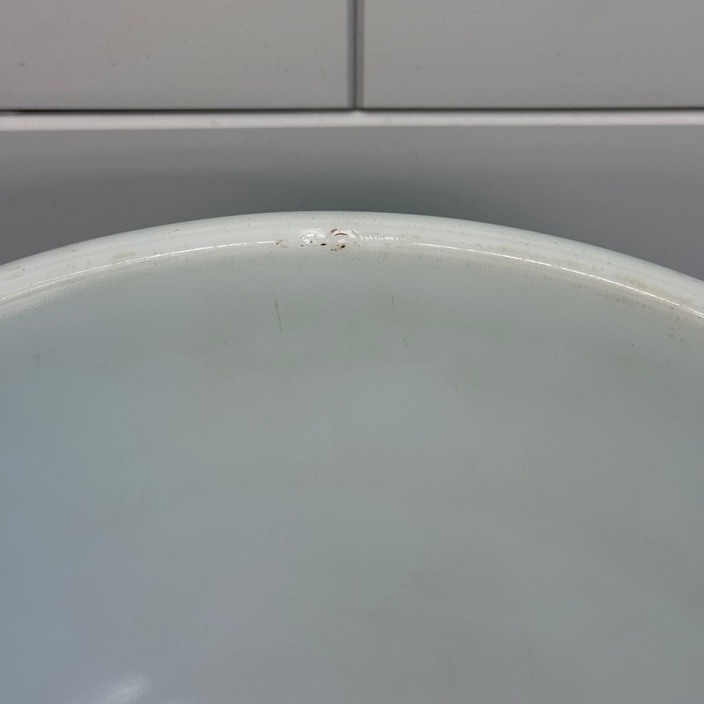 Pyrex Solid Color Mixing Bowl