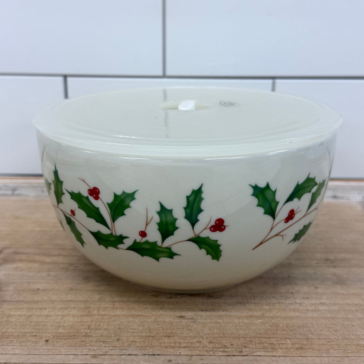 Lenox Holiday Holly Berry Serving Bowls Plate Mugs Selection