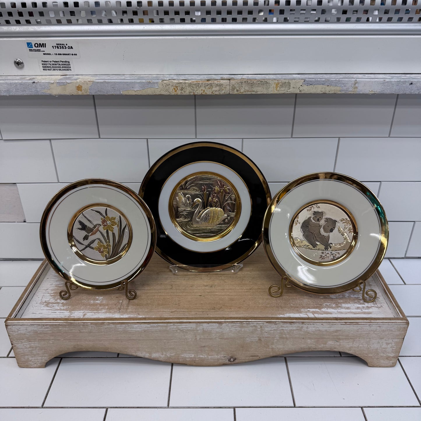 Chokin Gilded Plates Set of 3 Mid-Century Porcelain