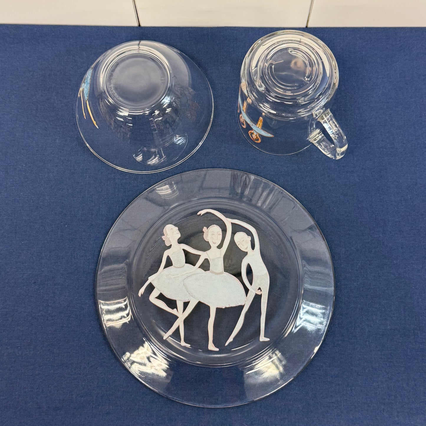 Art Institute Chicago Lily’s Dance Rare Dinnerware Set 1996