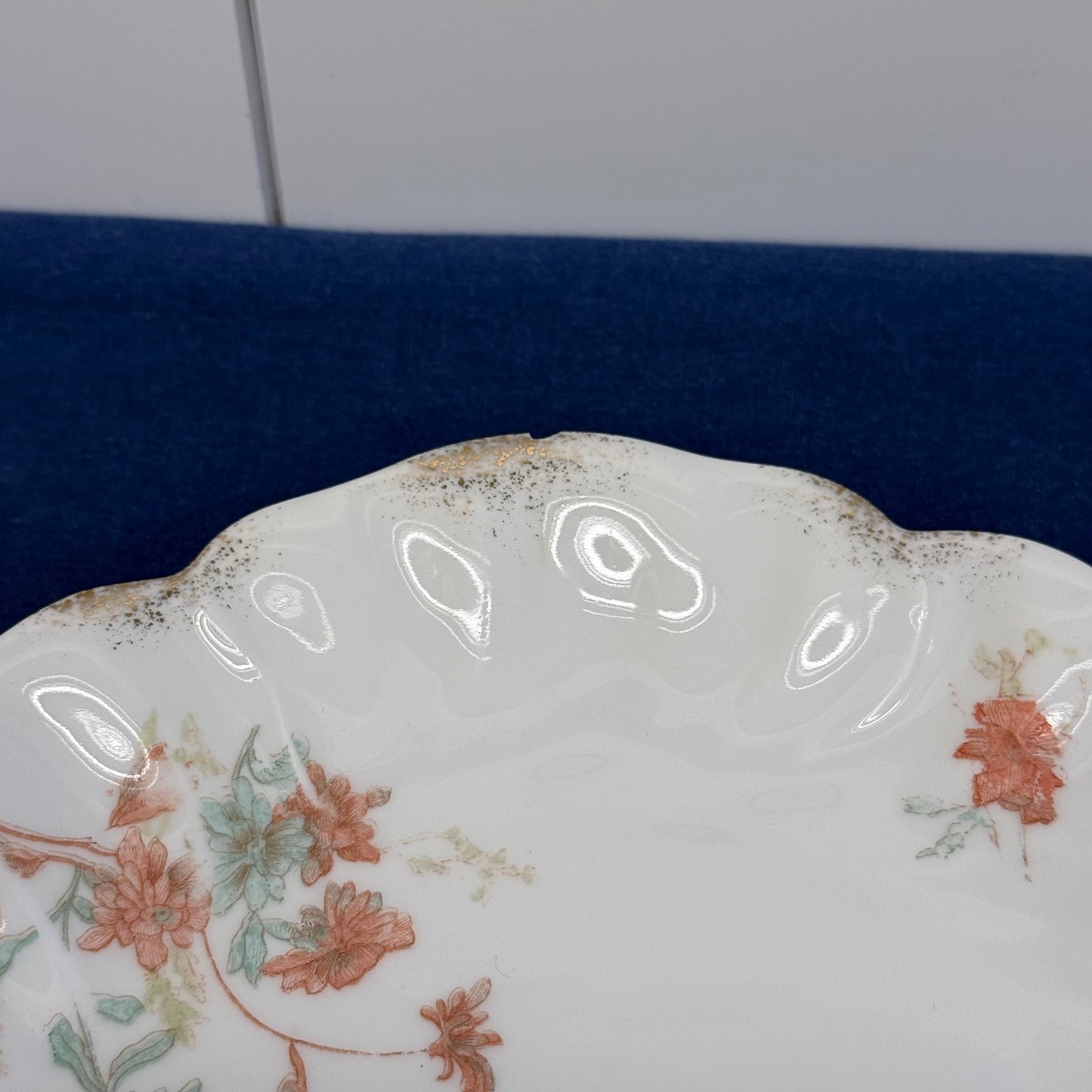 Antique European Porcelain Plates Set of 8 Hand Painted Floral Gilt Rim