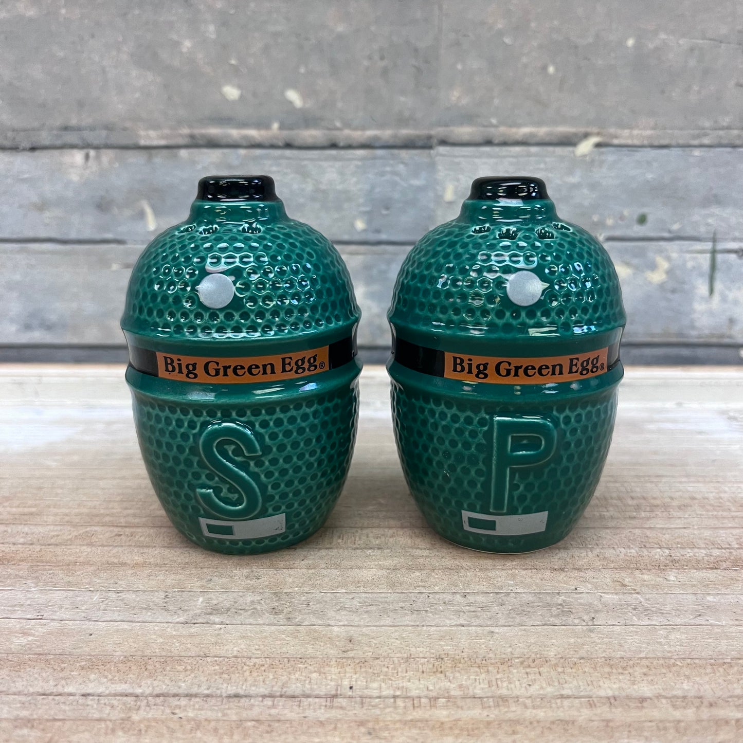 Big Green Egg Grill Salt & Pepper  Set