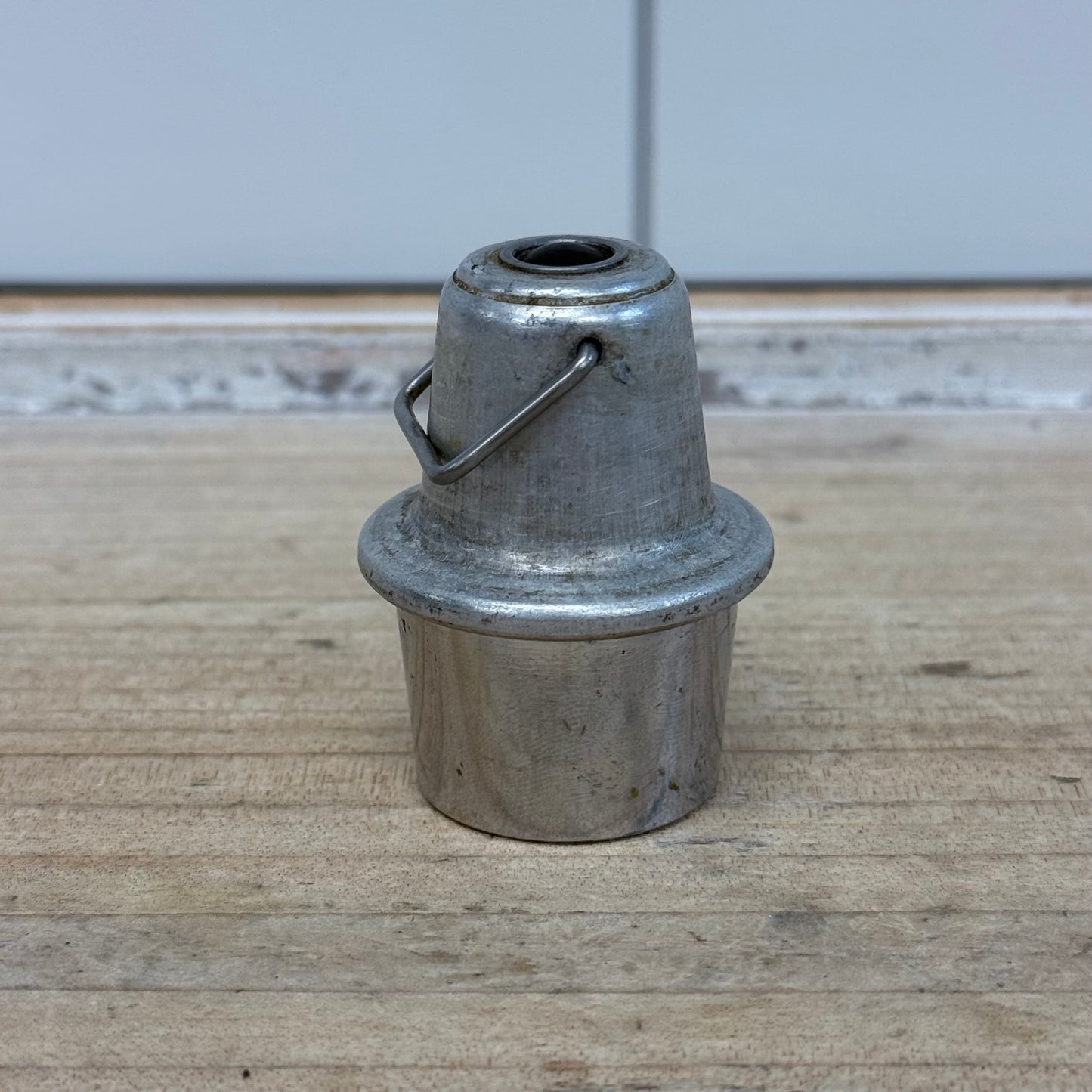 Vintage Presto 4 Qt Pressure Cooker Cast