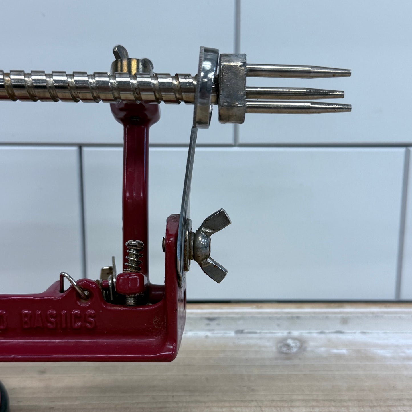 Back to Basics Peel Away Apple & Potato Peeler