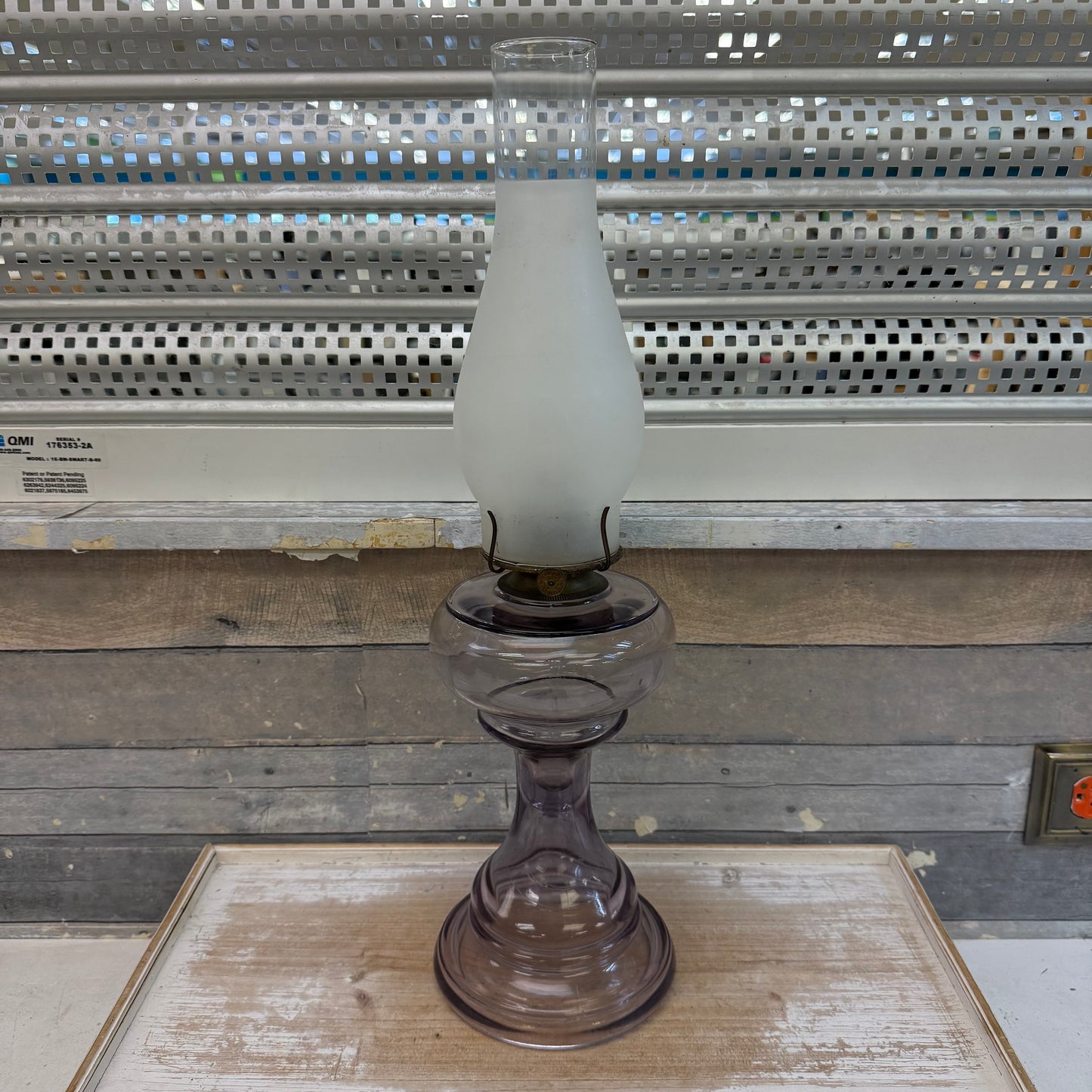 P&A Mfg. Co. Eagle Amethyst Glass Oil Lamp, c.1800s
