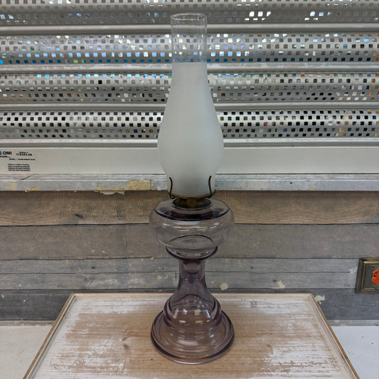 P&A Mfg. Co. Eagle Amethyst Glass Oil Lamp, c.1800s