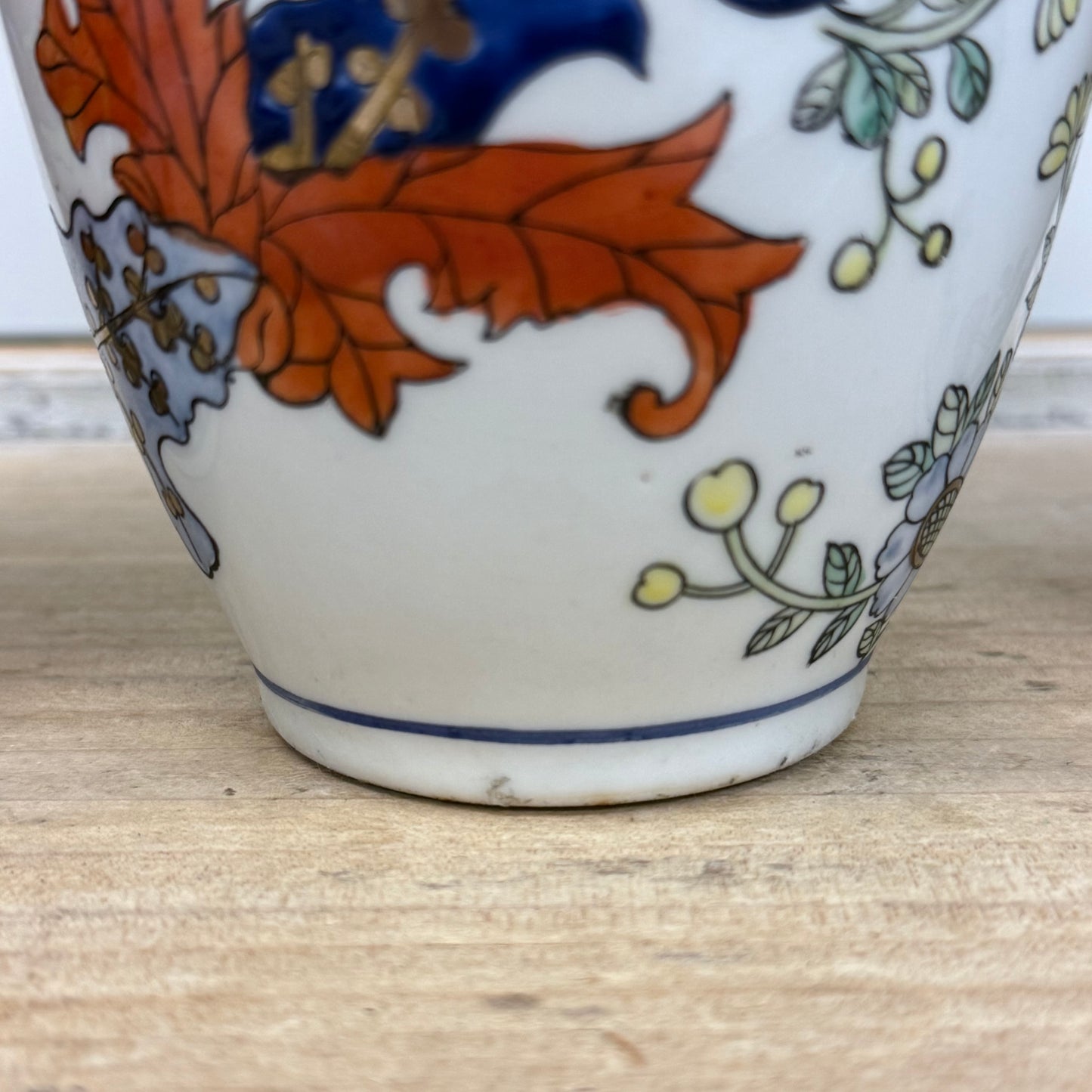 Fleury by Toyo Tobacco Leaf Style Porcelain Vases Set of 3 1988