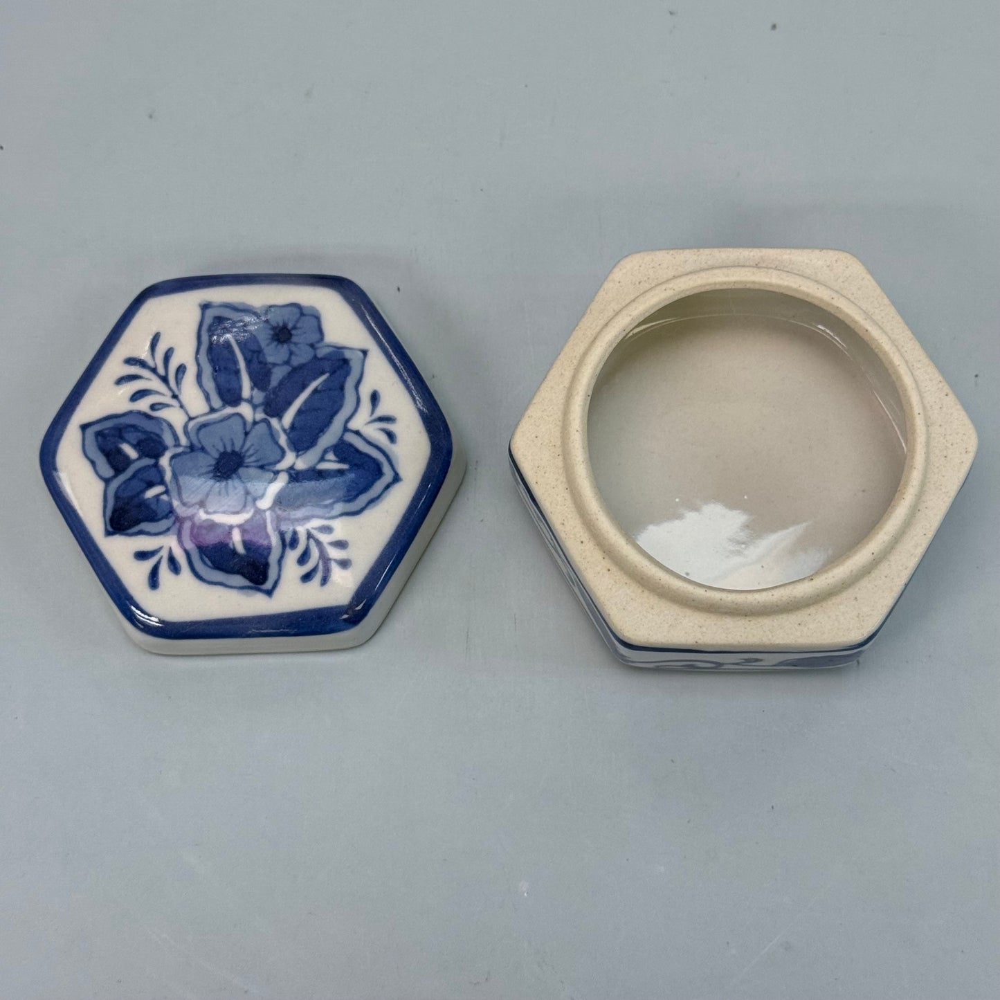 Annie’s Treasures Chinoiserie Porcelain Trinket Box