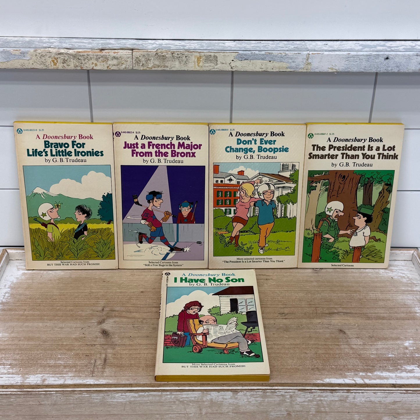G.B. Trudeau Doonesbury 5 Book Boxed Set Popular Library 1970s