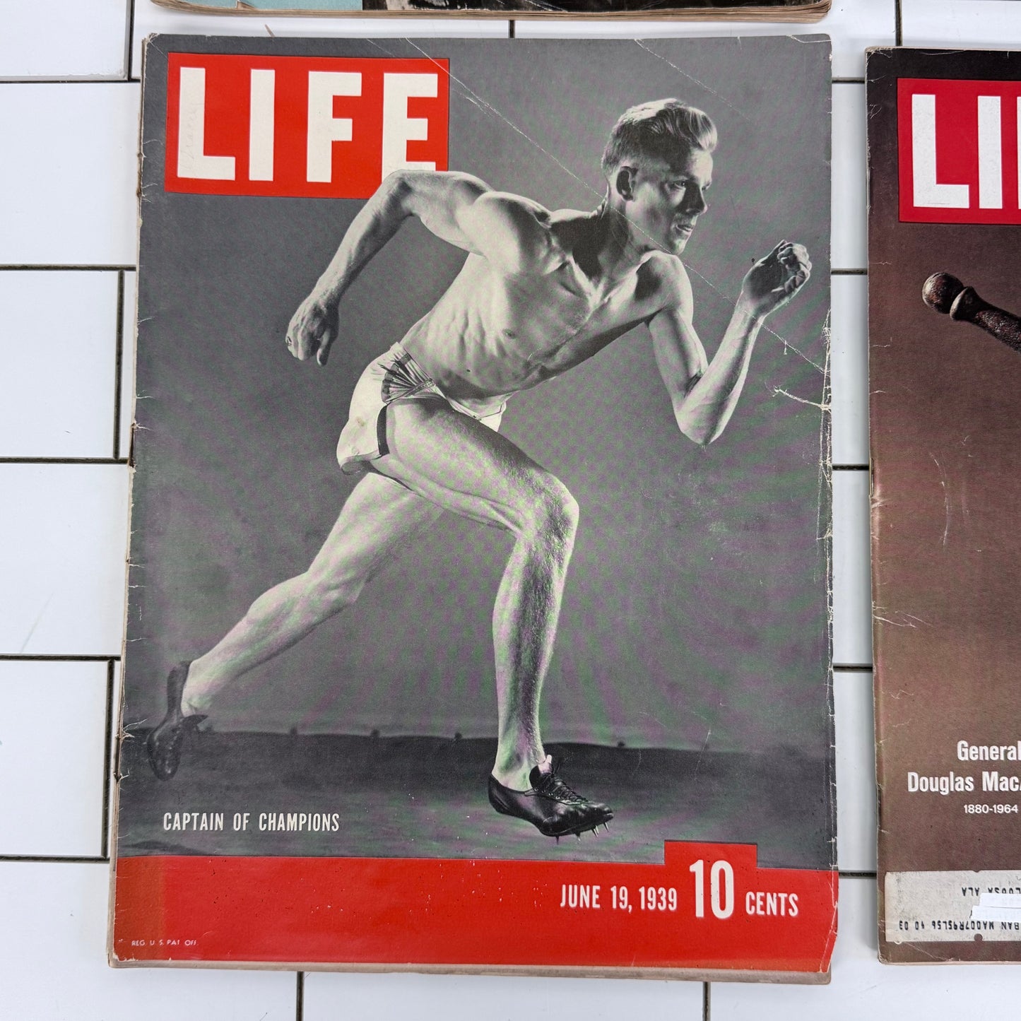 Vintage Life Magazine Lot 1939-1975 Set of 6