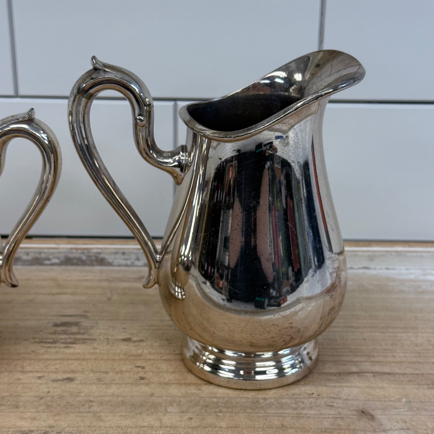 Reed & Barton Jamestown Silverplate Sugar & Creamer Set