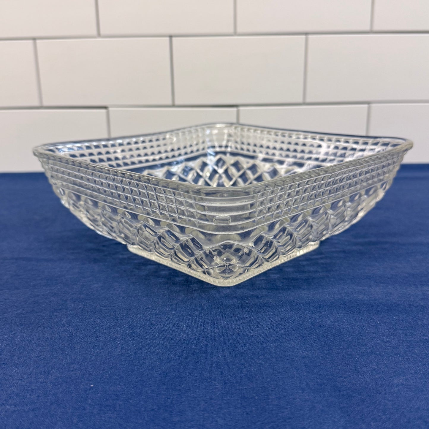 Federal Glass Diamond Lattice Dish