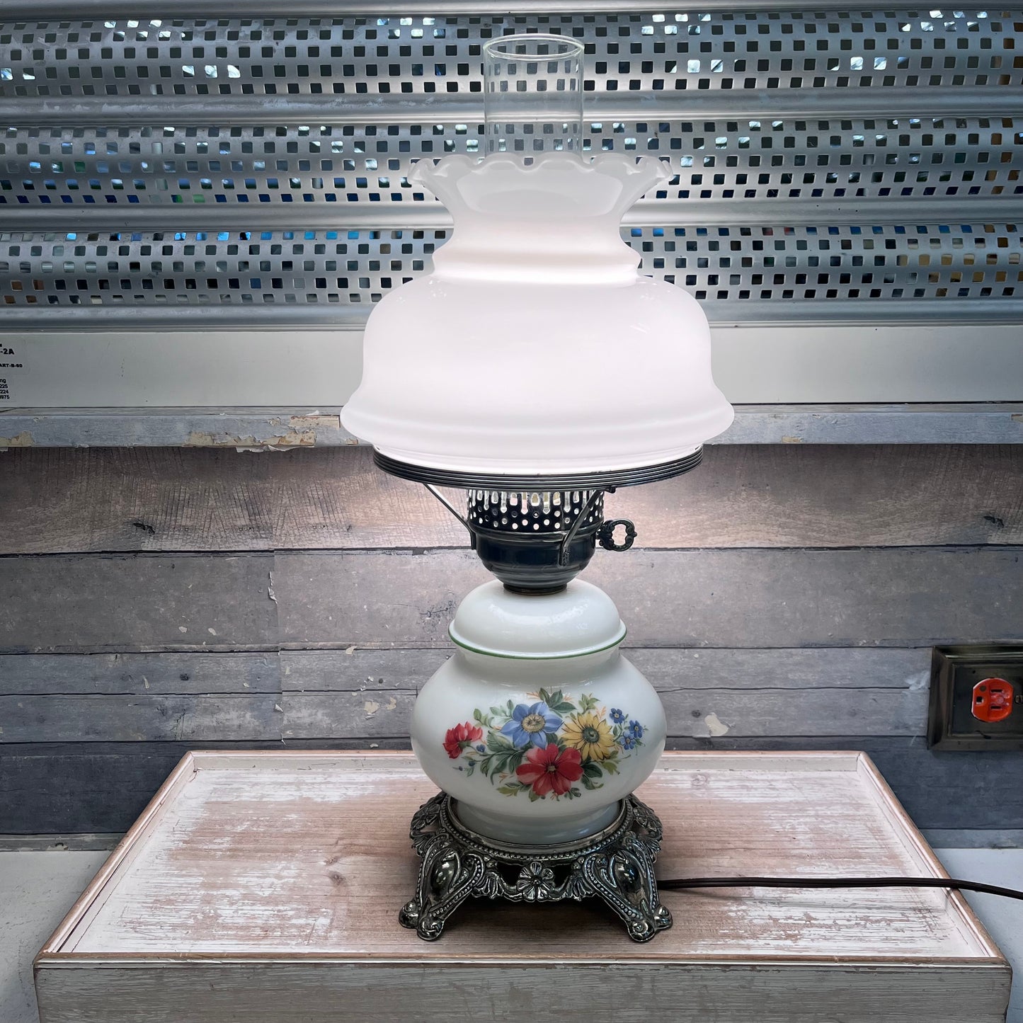 Hurricane Glass Lamp, 1977
