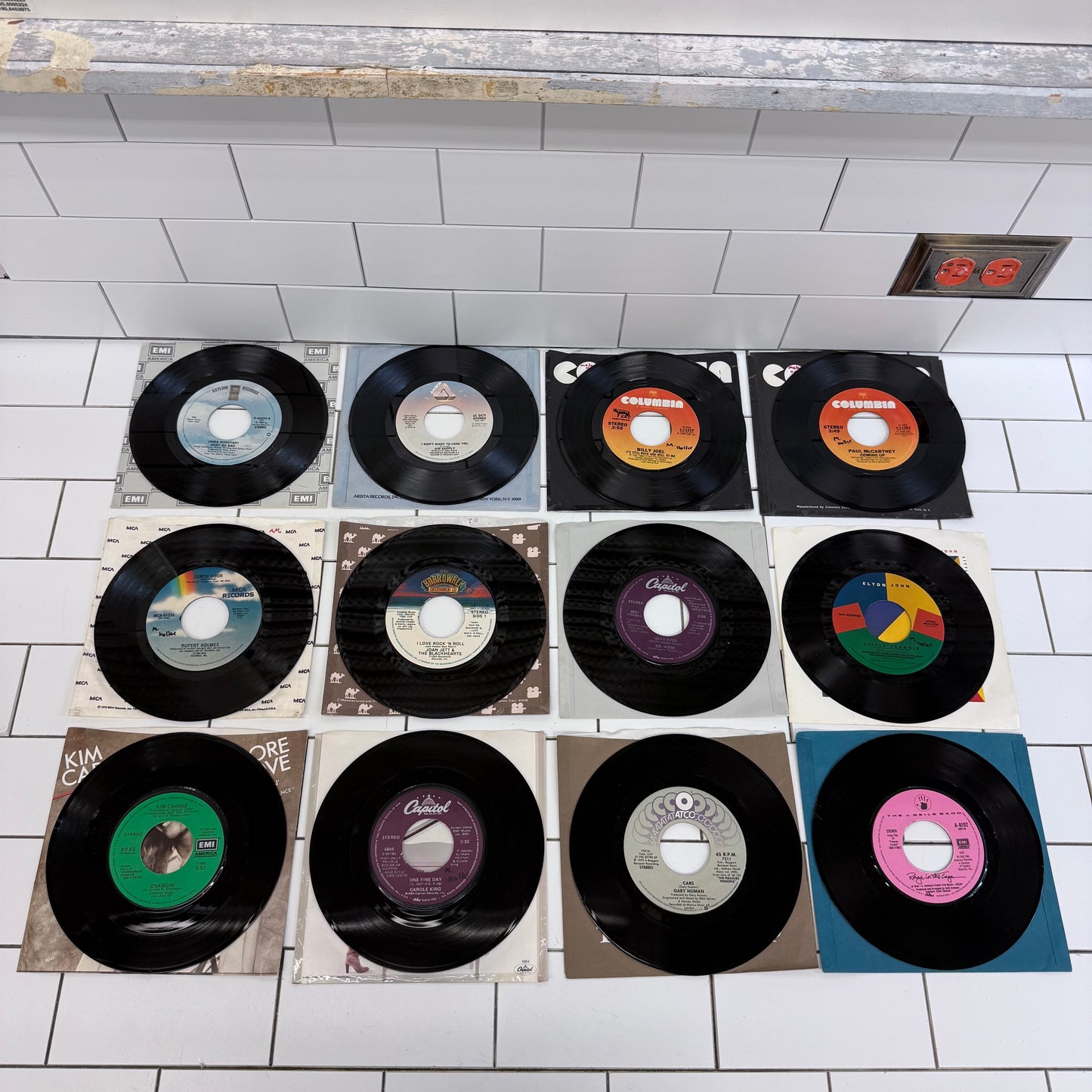 Amfile Case 45 Record Lot of 48