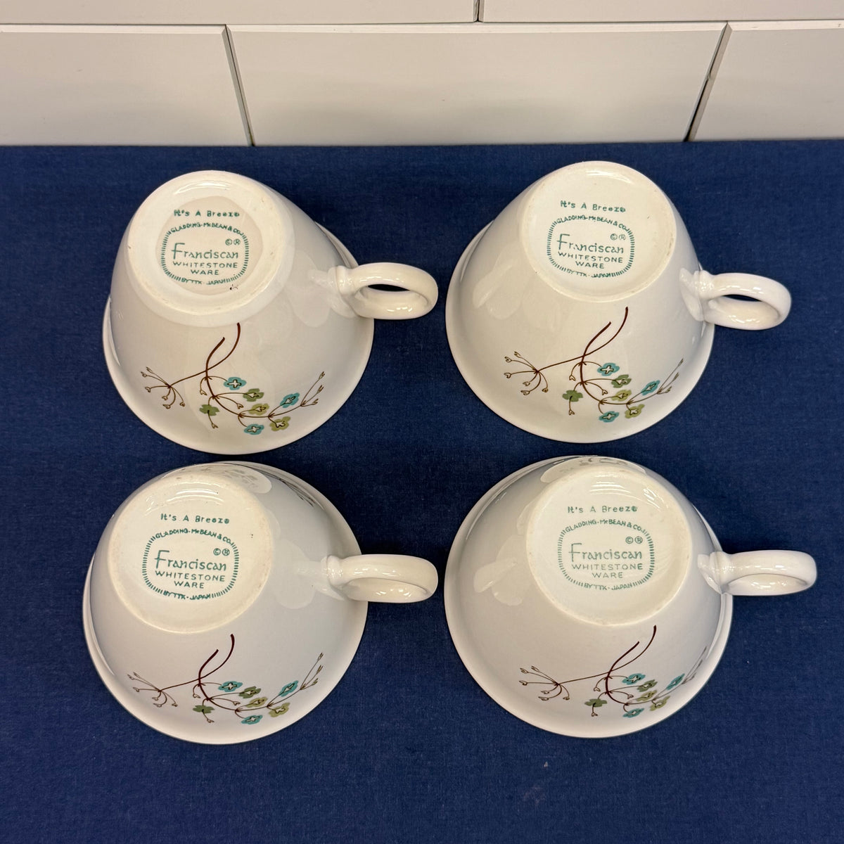 Franciscan It's A Breeze Teacup & Saucer Set of 4