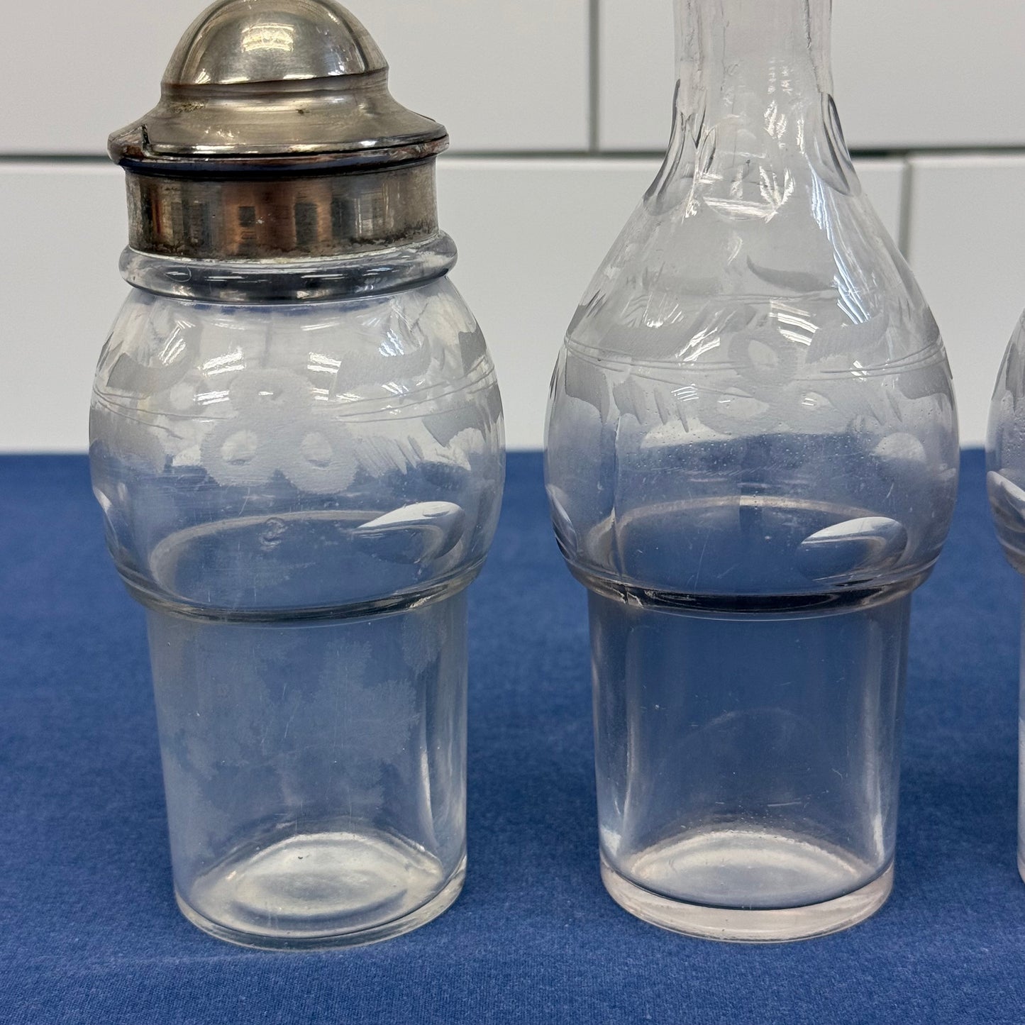 Aurora S.P. Mfg. Co. #436 Lazy Susan Cruet Set Silverplate