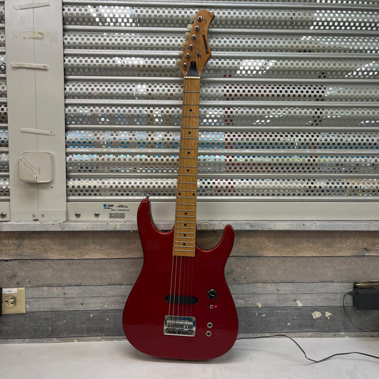 Synsonics Strat Style Electric Guitar Built-in Amp & Speaker, 1980s