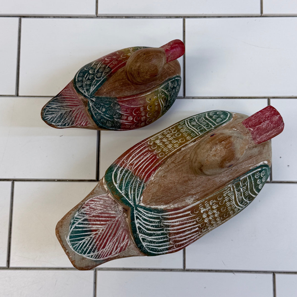 Hand Painted Wood Duck Decoy Figurines Thailand Set